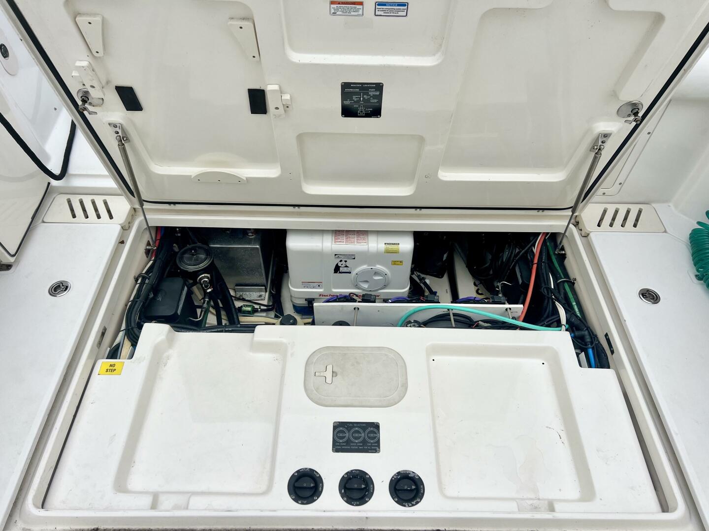 Slide: The Image of Boston Whaler 345 Conquest 2011 - 4820487