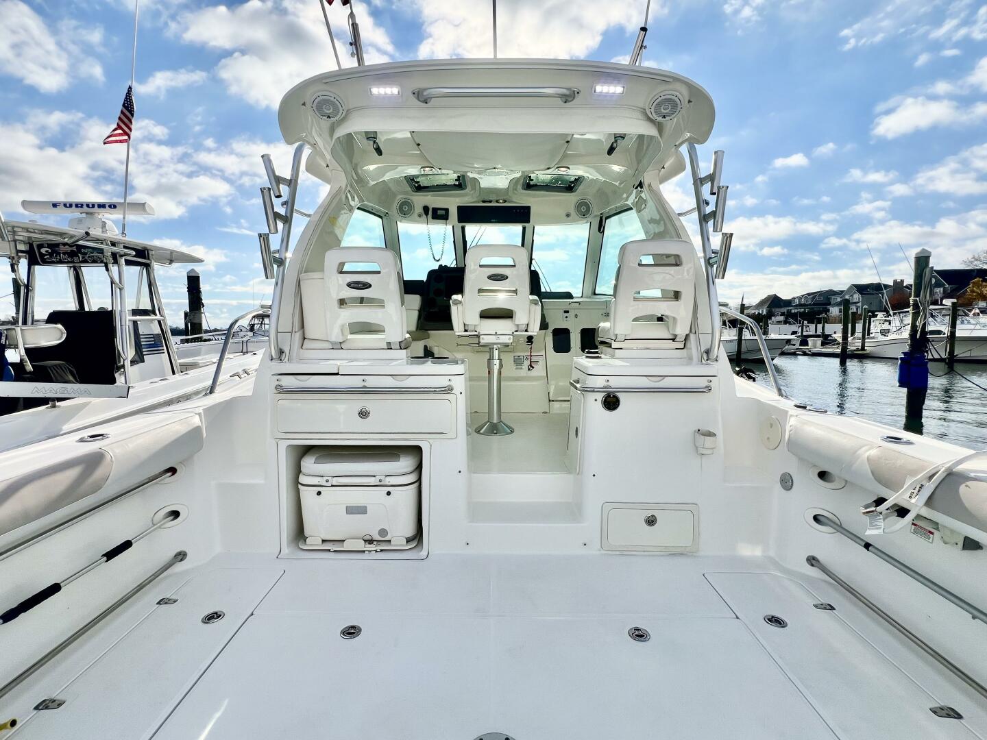 Slide: The Image of Boston Whaler 345 Conquest 2011 - 4820432
