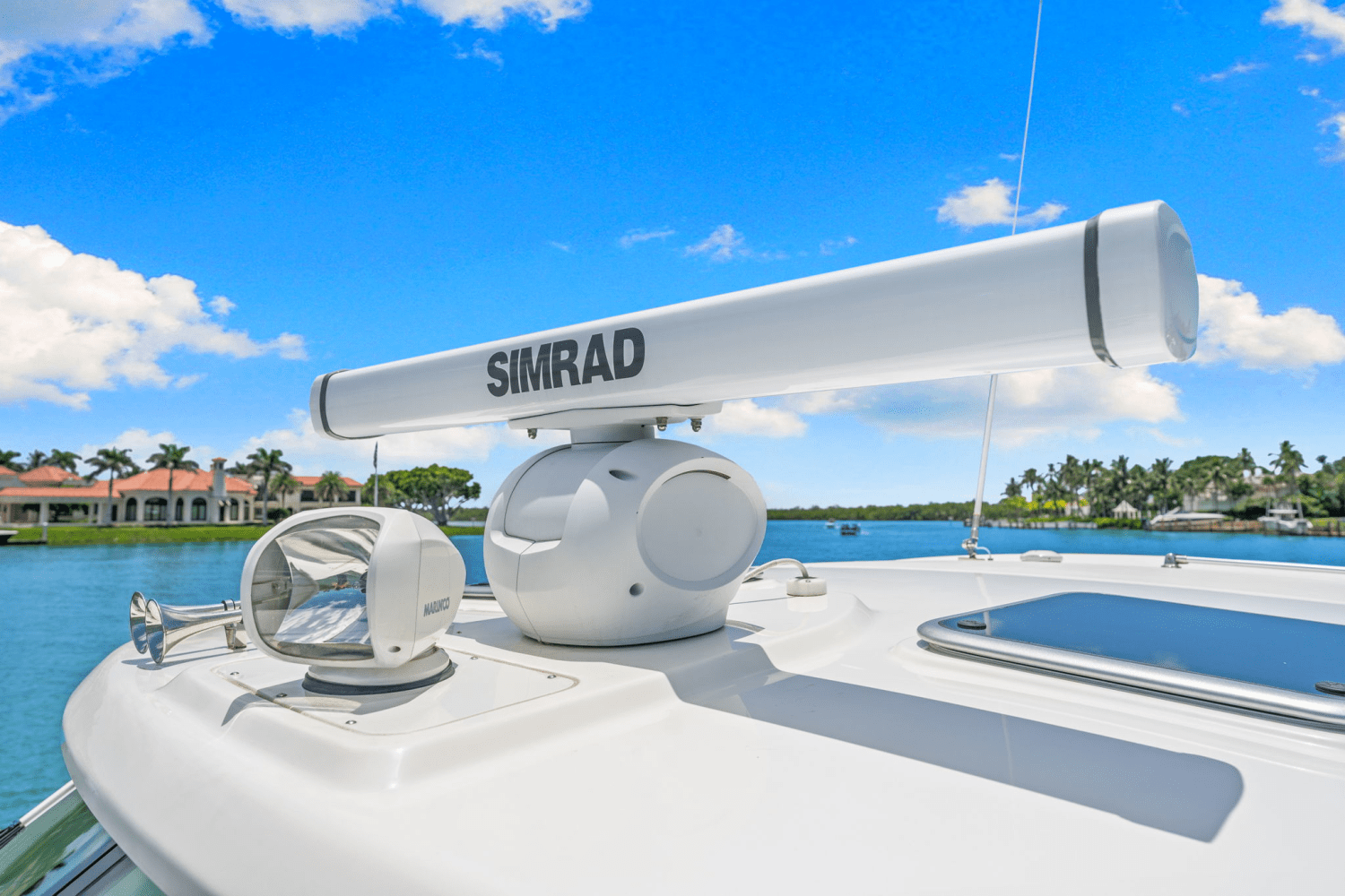 Slide: The Image of Boston Whaler 345 CONQUEST 2023 - 34