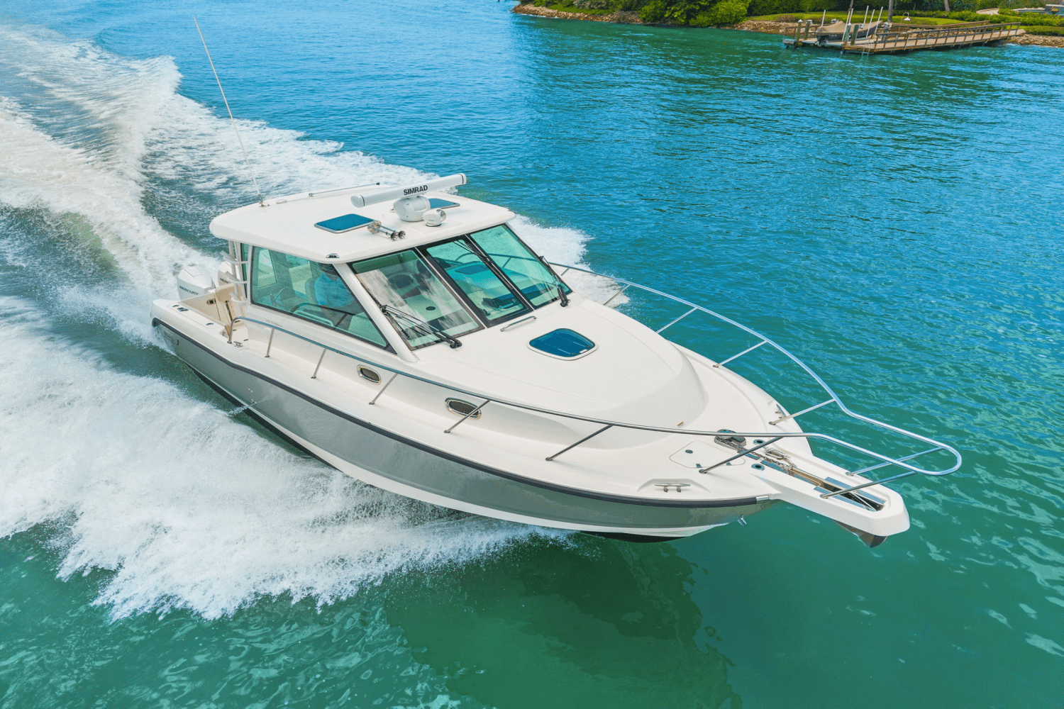 Slide: The Image of Boston Whaler 345 CONQUEST 2023 - 7