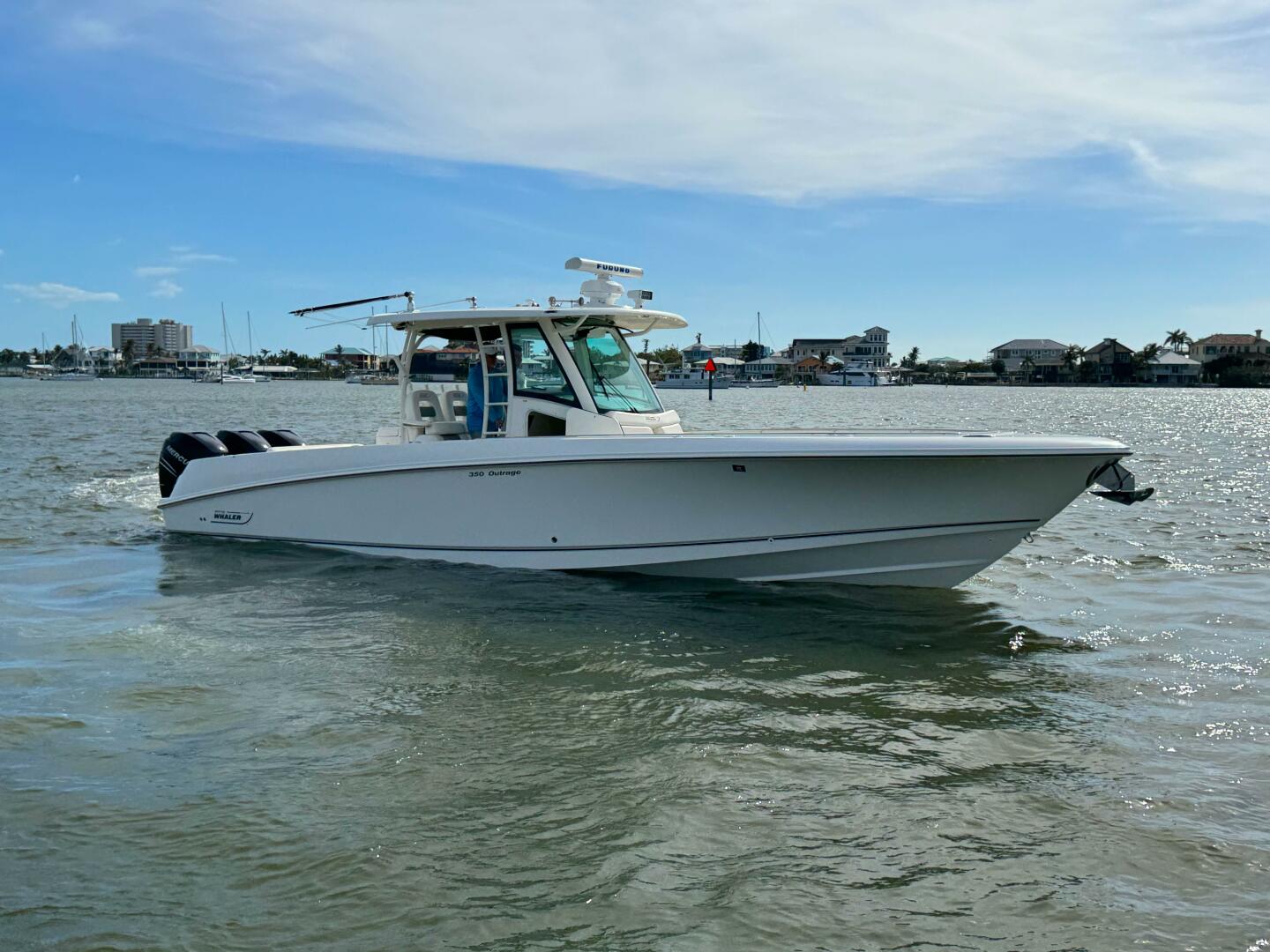 Slide: The Image of Boston Whaler 350 Outrage 2015 - 4870266