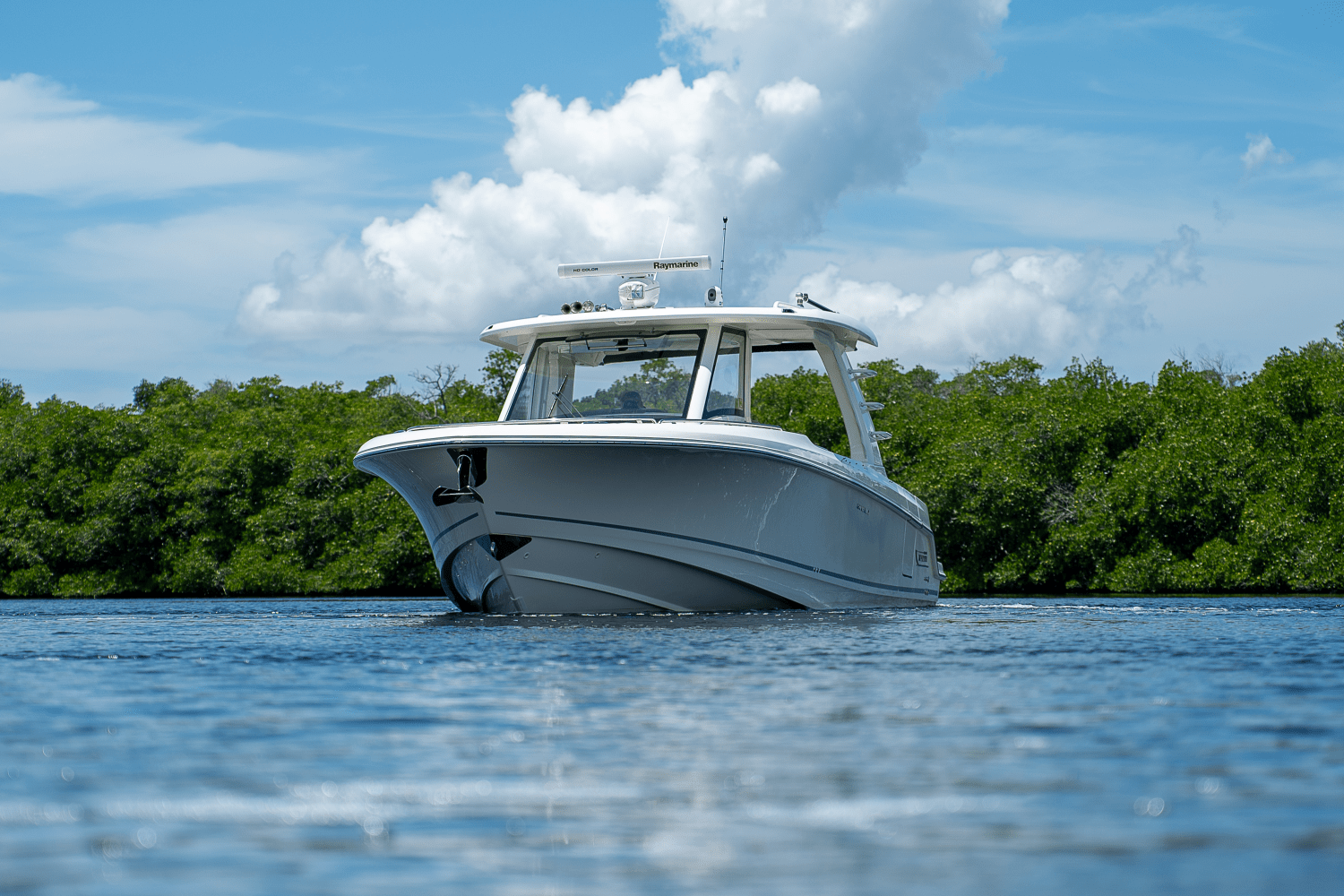 Slide: The Image of Boston Whaler 350 Realm 2018 - 38