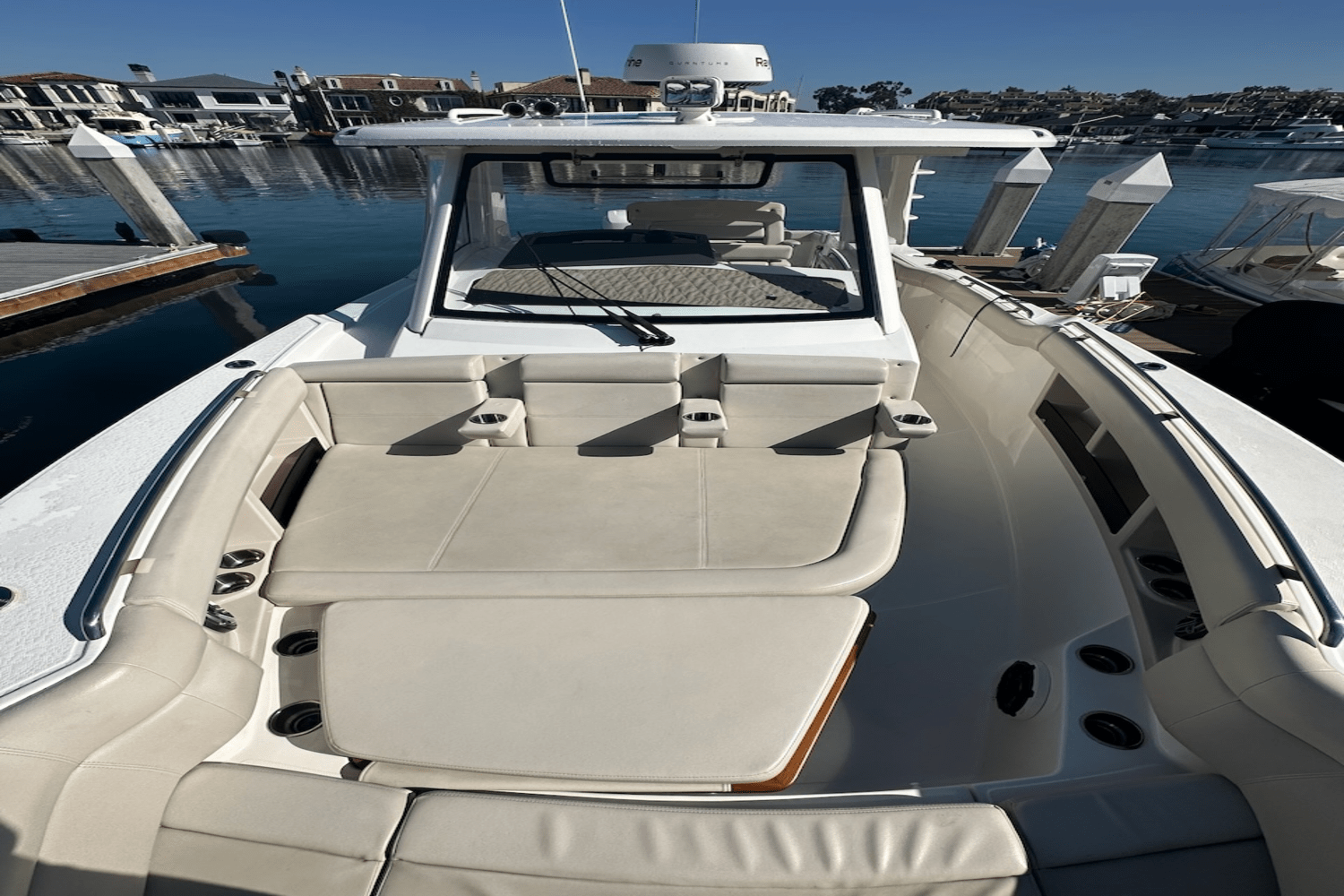 Slide: The Image of Boston Whaler 350 Realm 2019 - 25