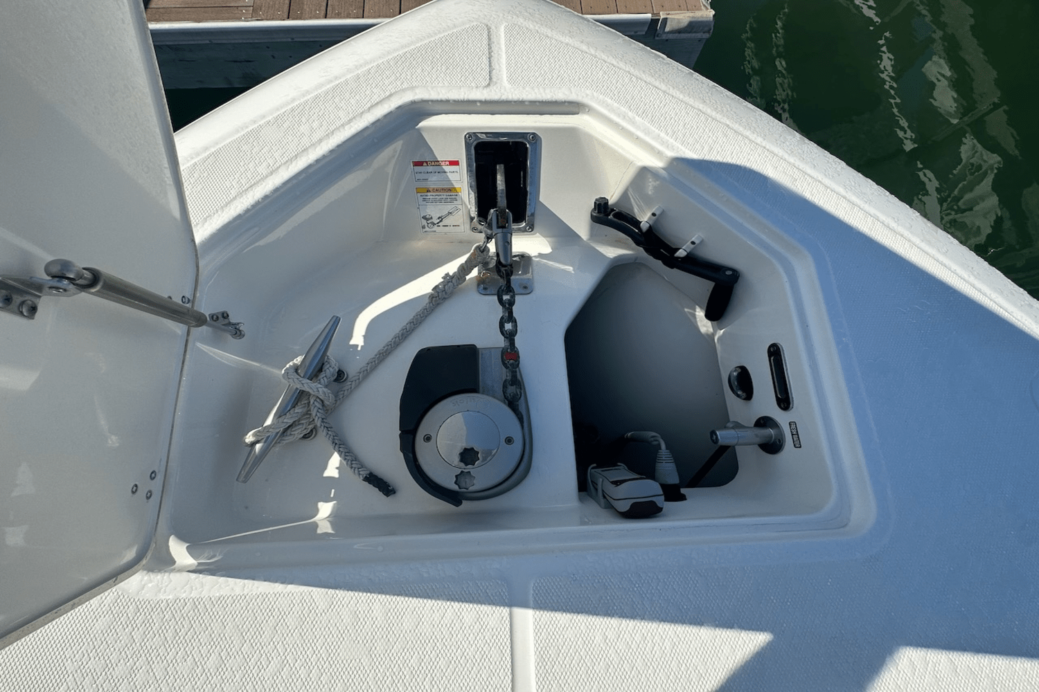 Slide: The Image of Boston Whaler 350 Realm 2019 - 32