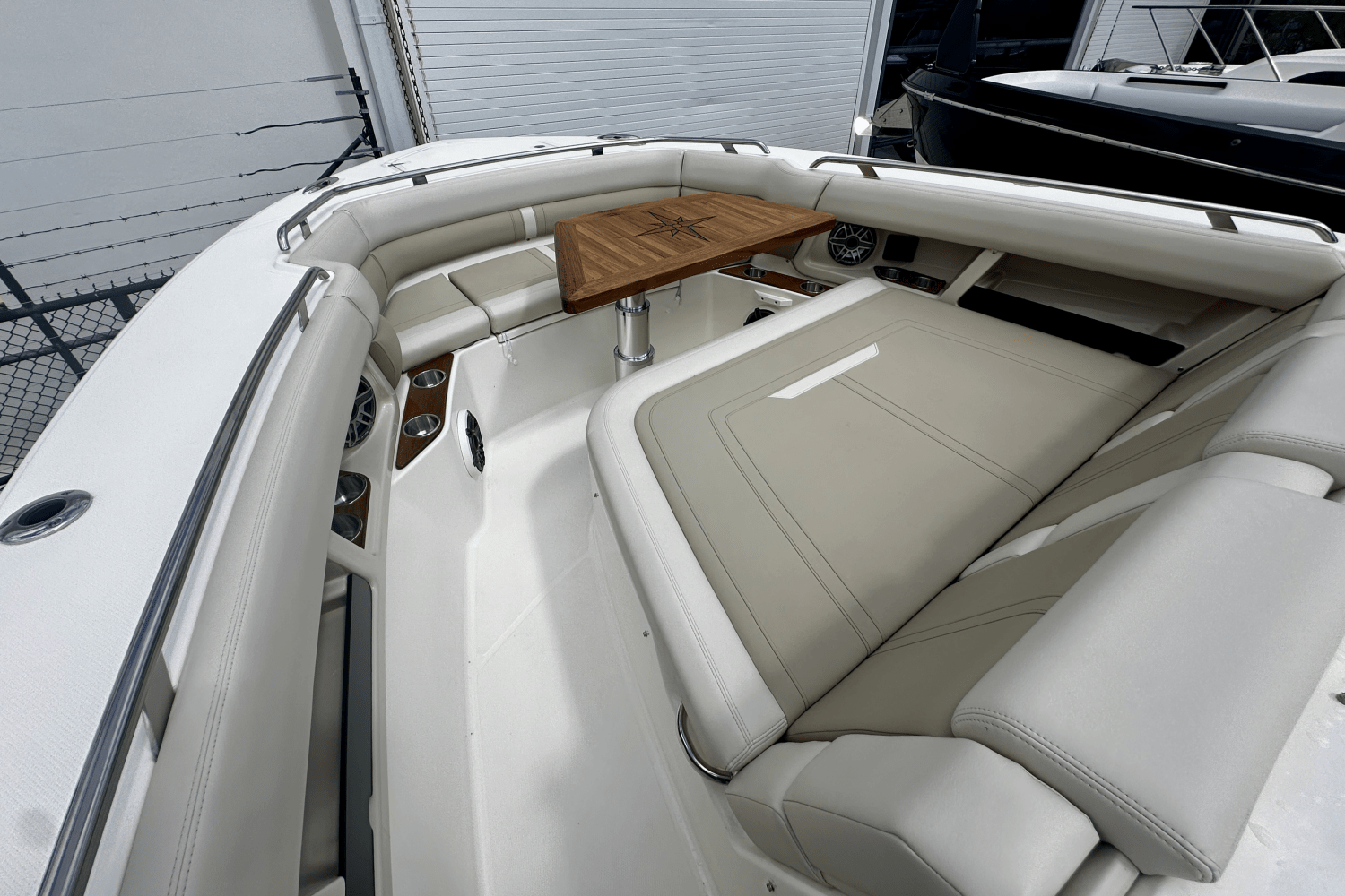 Slide: The Image of Boston Whaler 350 Realm 2025 - 27