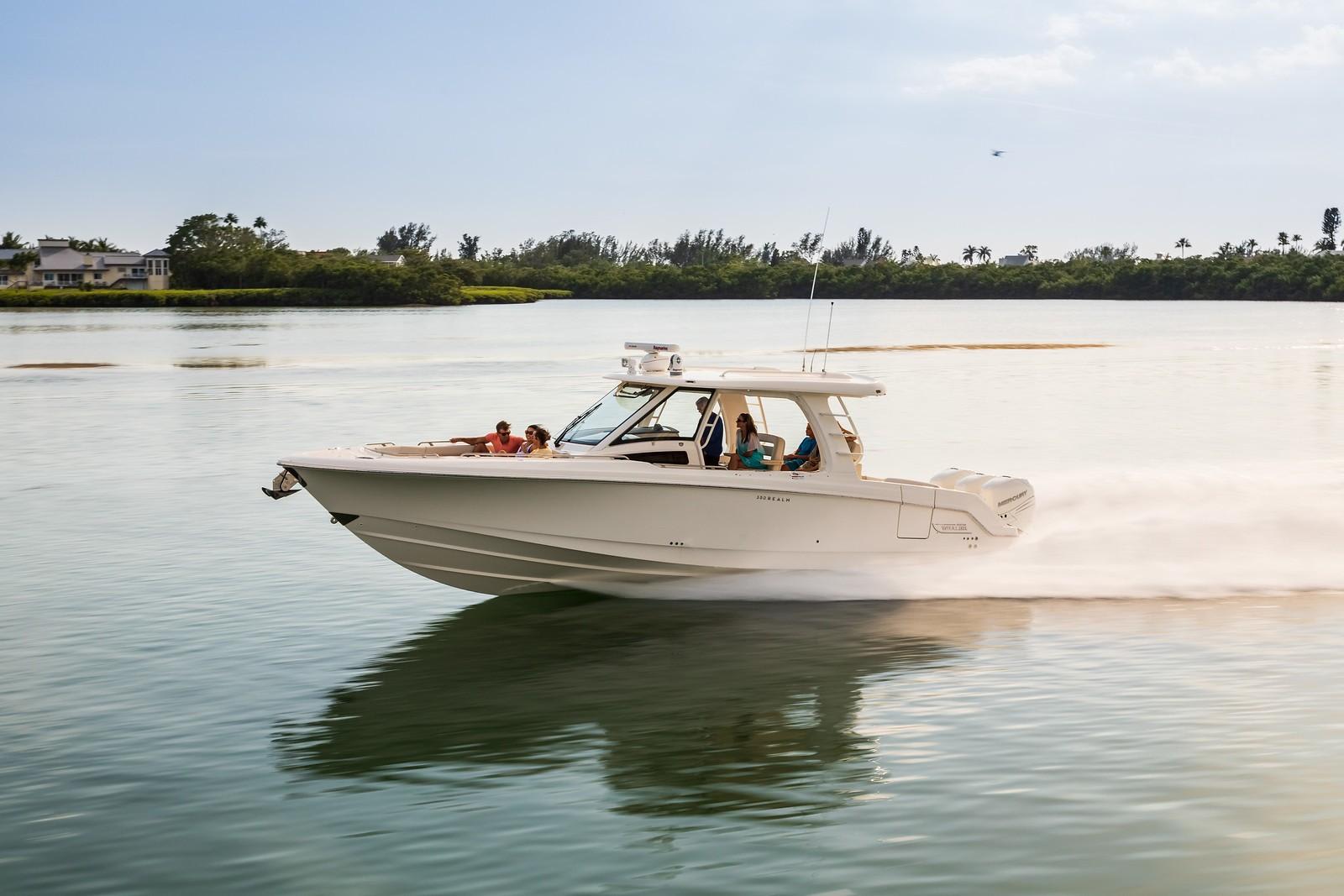 Slide: The Image of Boston Whaler 350 Realm 2026 - 1