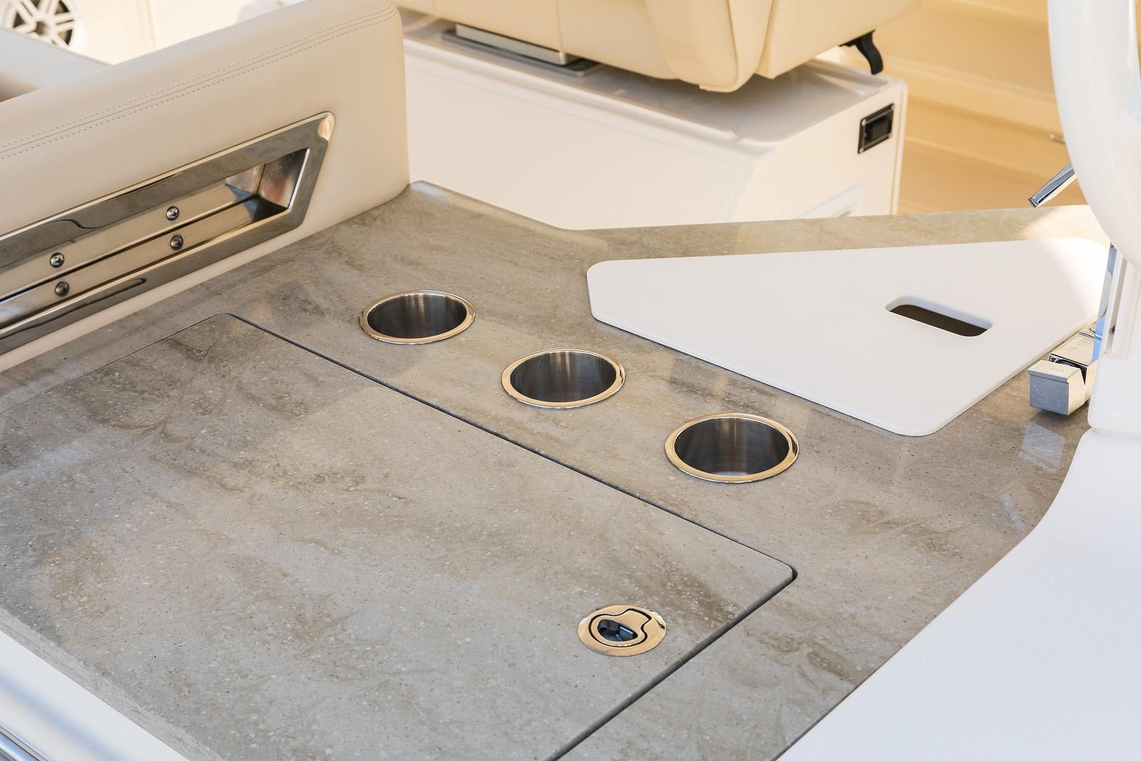 Slide: The Image of Boston Whaler 350 Realm 2026 - 21