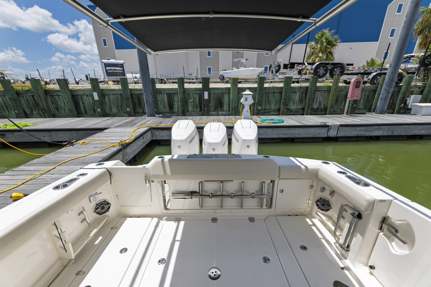 Slide: The Image of Boston Whaler 360 Outrage 2025 - 11