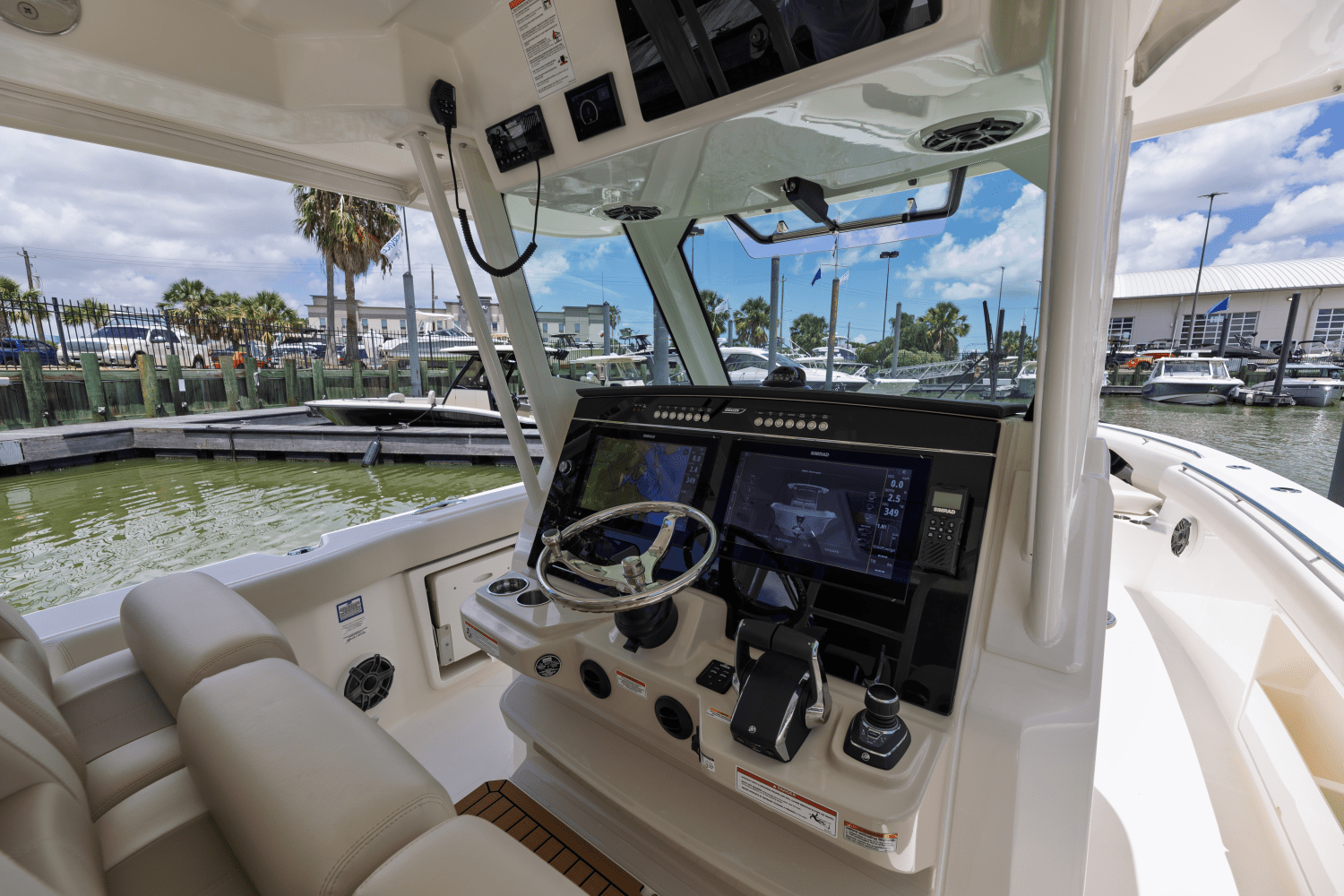 Slide: The Image of Boston Whaler 360 Outrage 2025 - 16