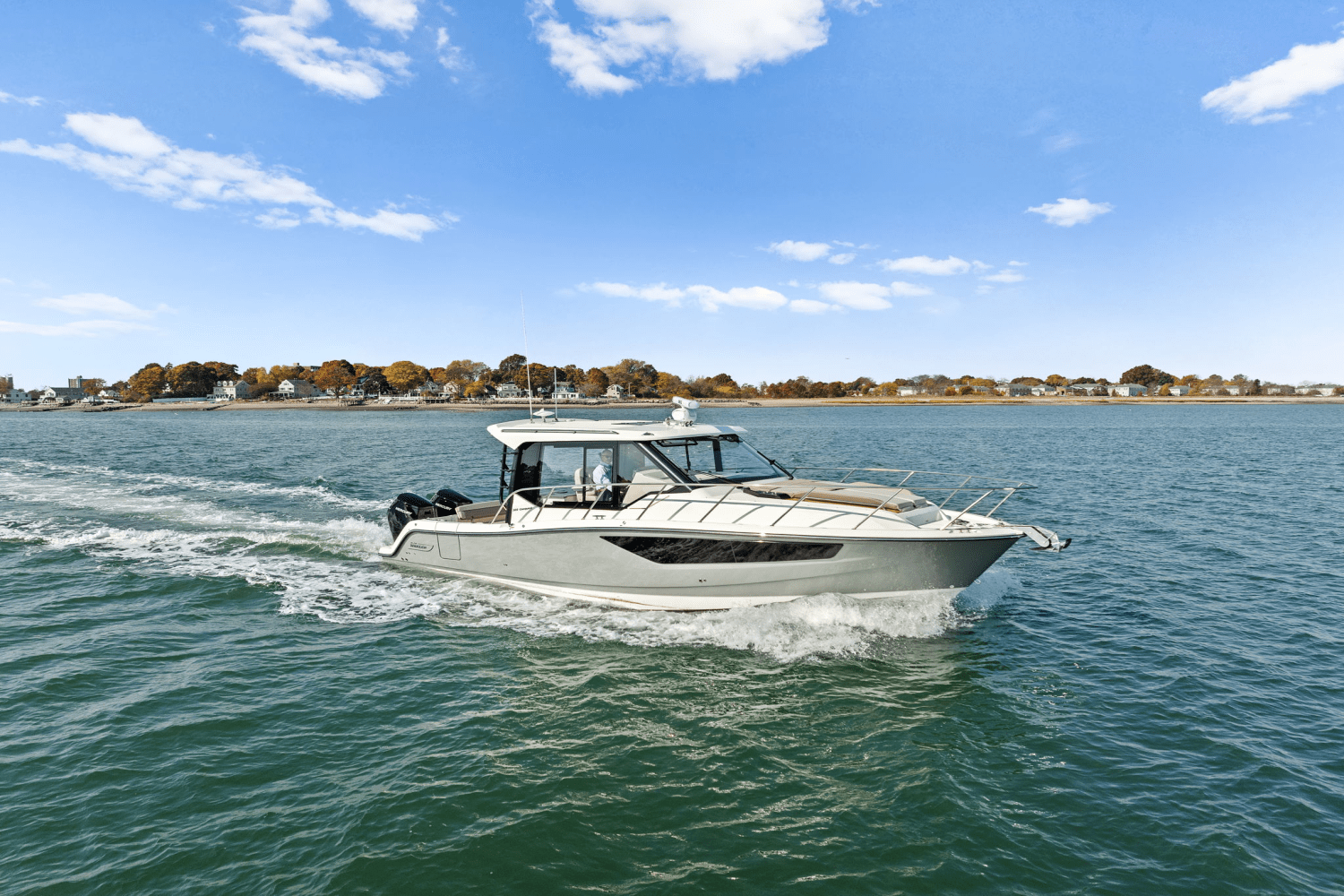 Slide: The Image of Boston Whaler 365 Conquest 2025 - 1