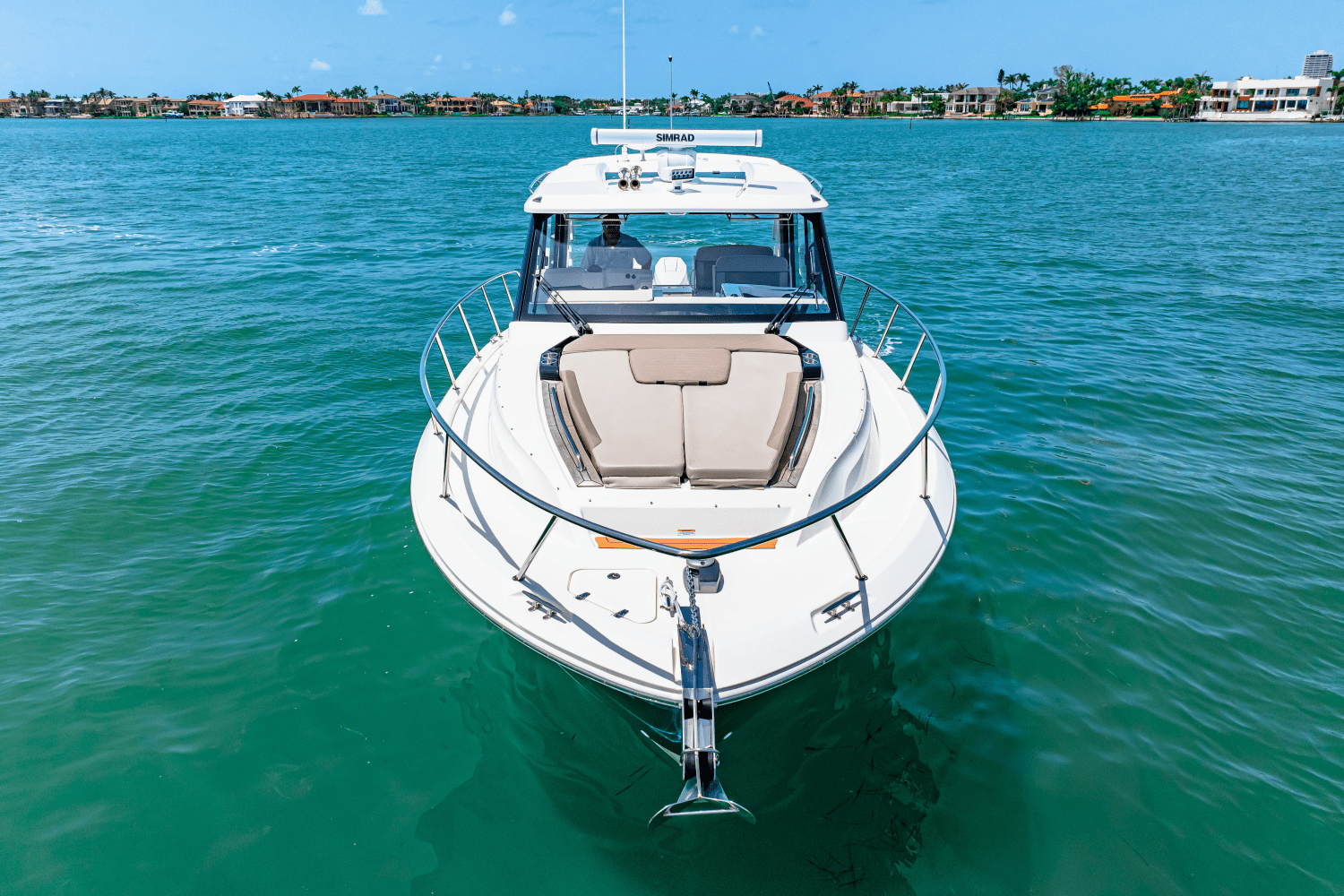 Slide: The Image of Boston Whaler 365 Conquest 2025 - 13