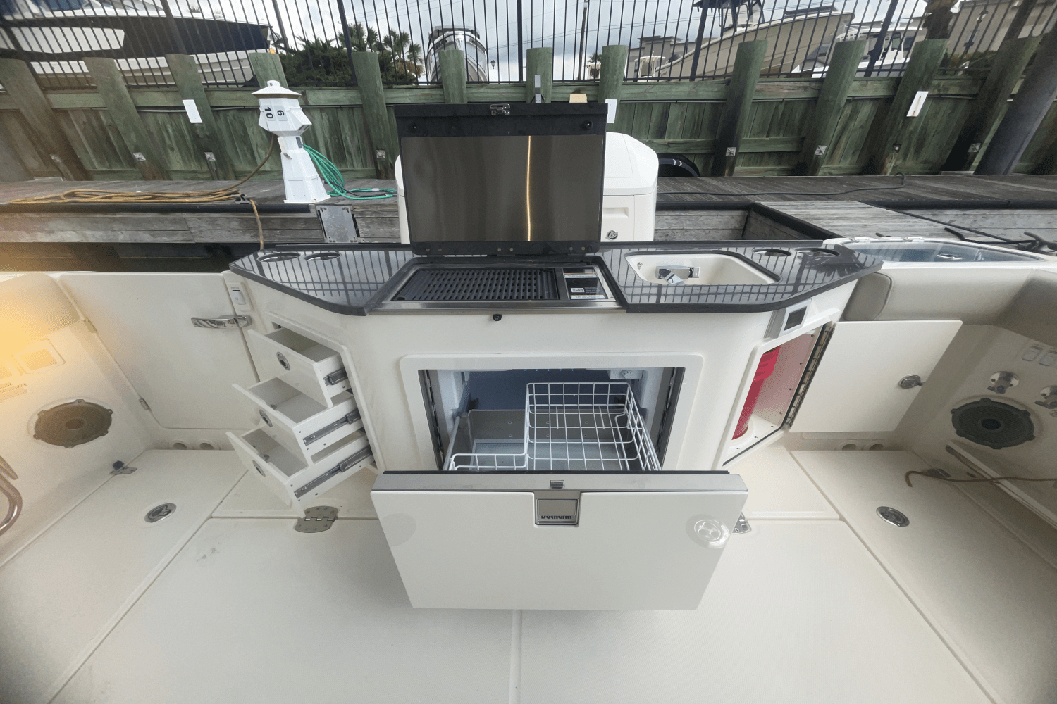 Slide: The Image of Boston Whaler 365 Conquest 2025 - 22