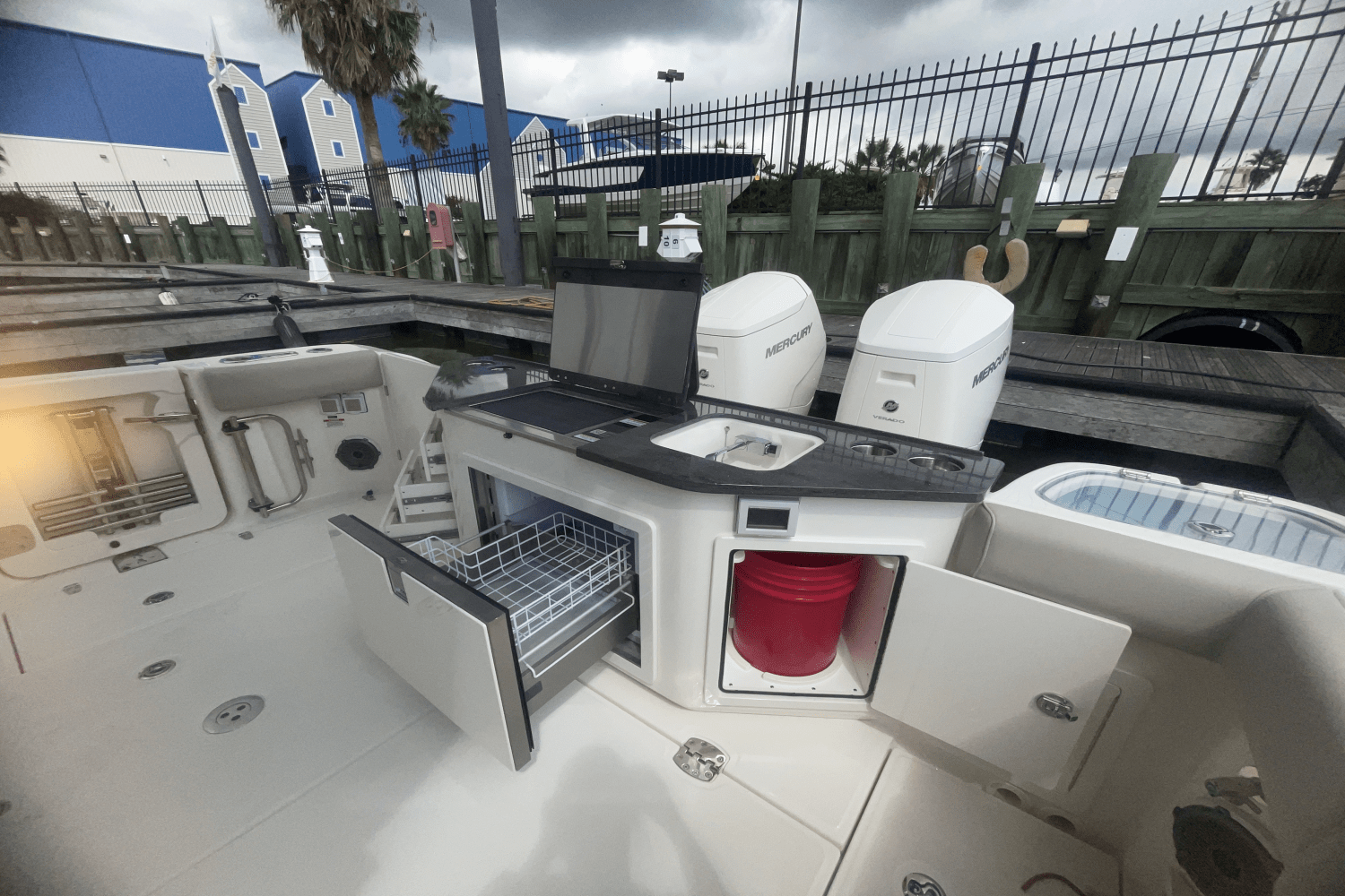 Slide: The Image of Boston Whaler 365 Conquest 2025 - 23