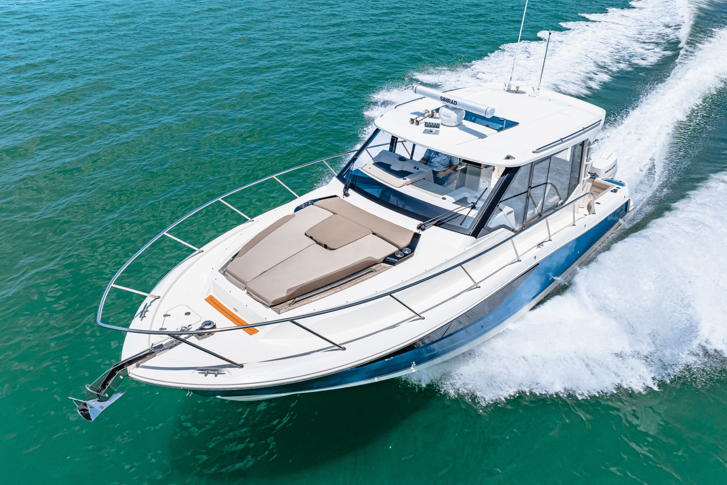Slide: The Image of Boston Whaler 365 Conquest 2025 - 26