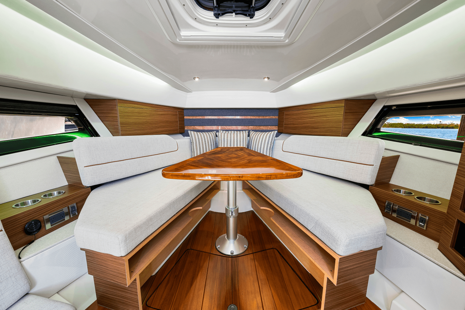 Slide: The Image of Boston Whaler 365 Conquest 2025 - 56