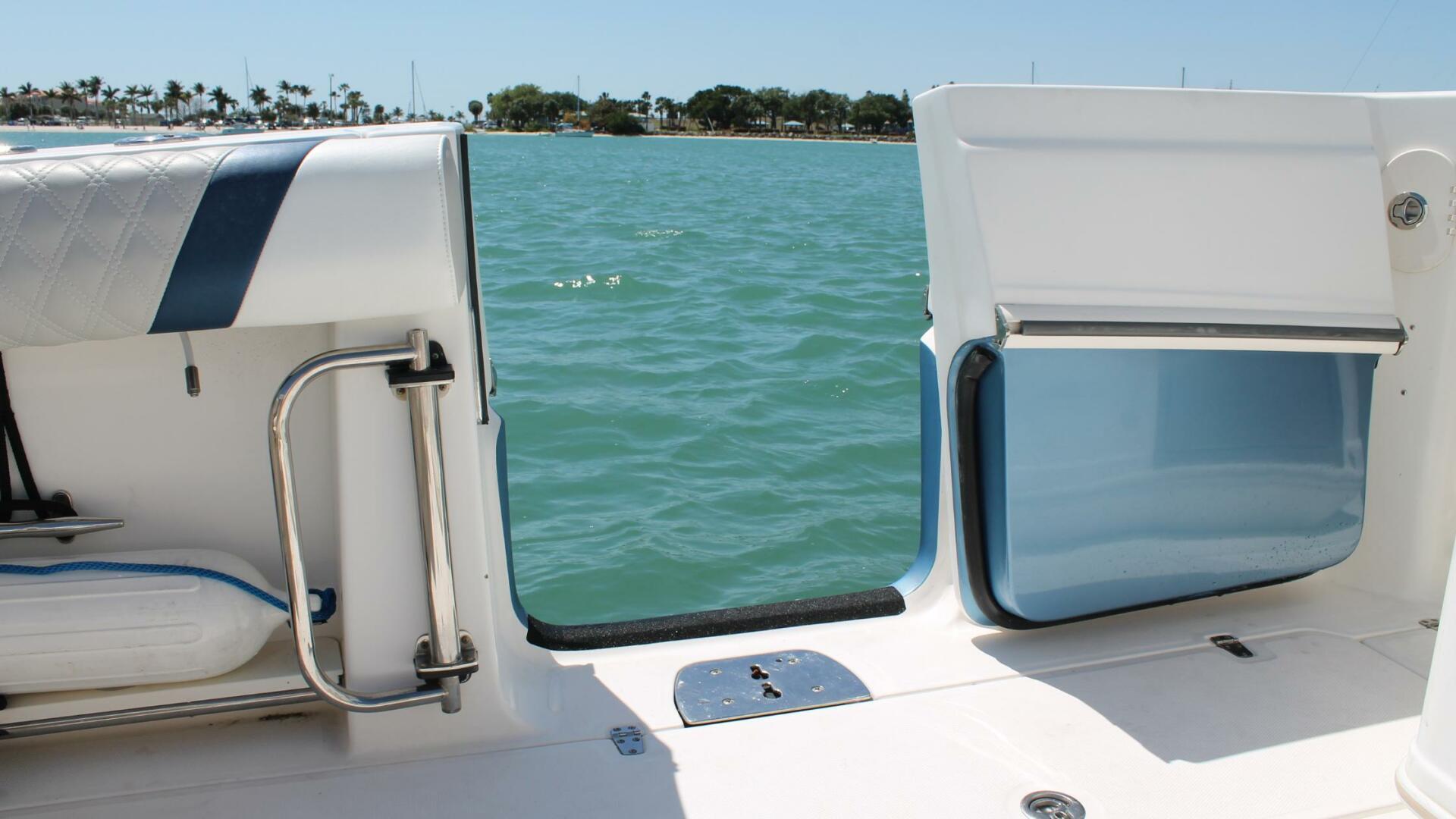 Slide: The Image of Boston Whaler 370 Outrage 2010 - 5347393