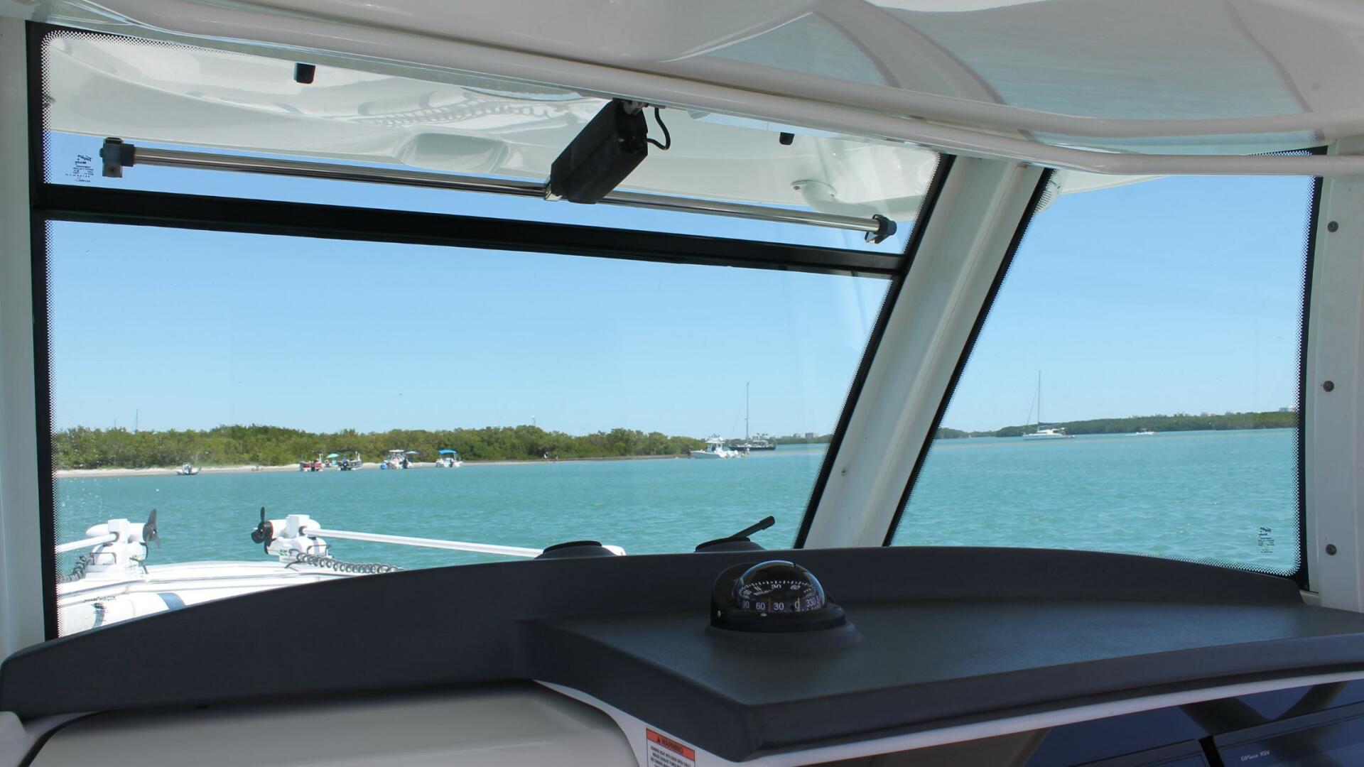 Slide: The Image of Boston Whaler 370 Outrage 2010 - 5347328