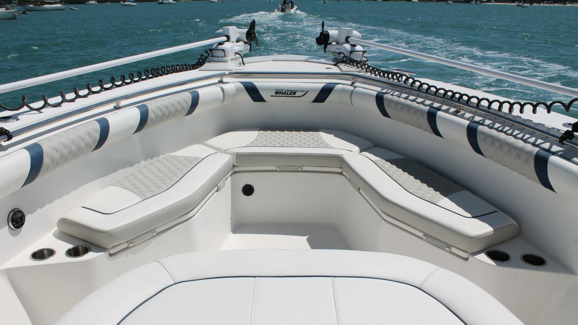 Slide: The Image of Boston Whaler 370 Outrage 2010 - 5347333