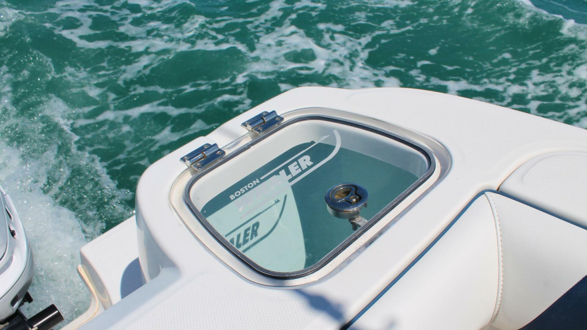 Slide: The Image of Boston Whaler 370 Outrage 2010 - 5347390