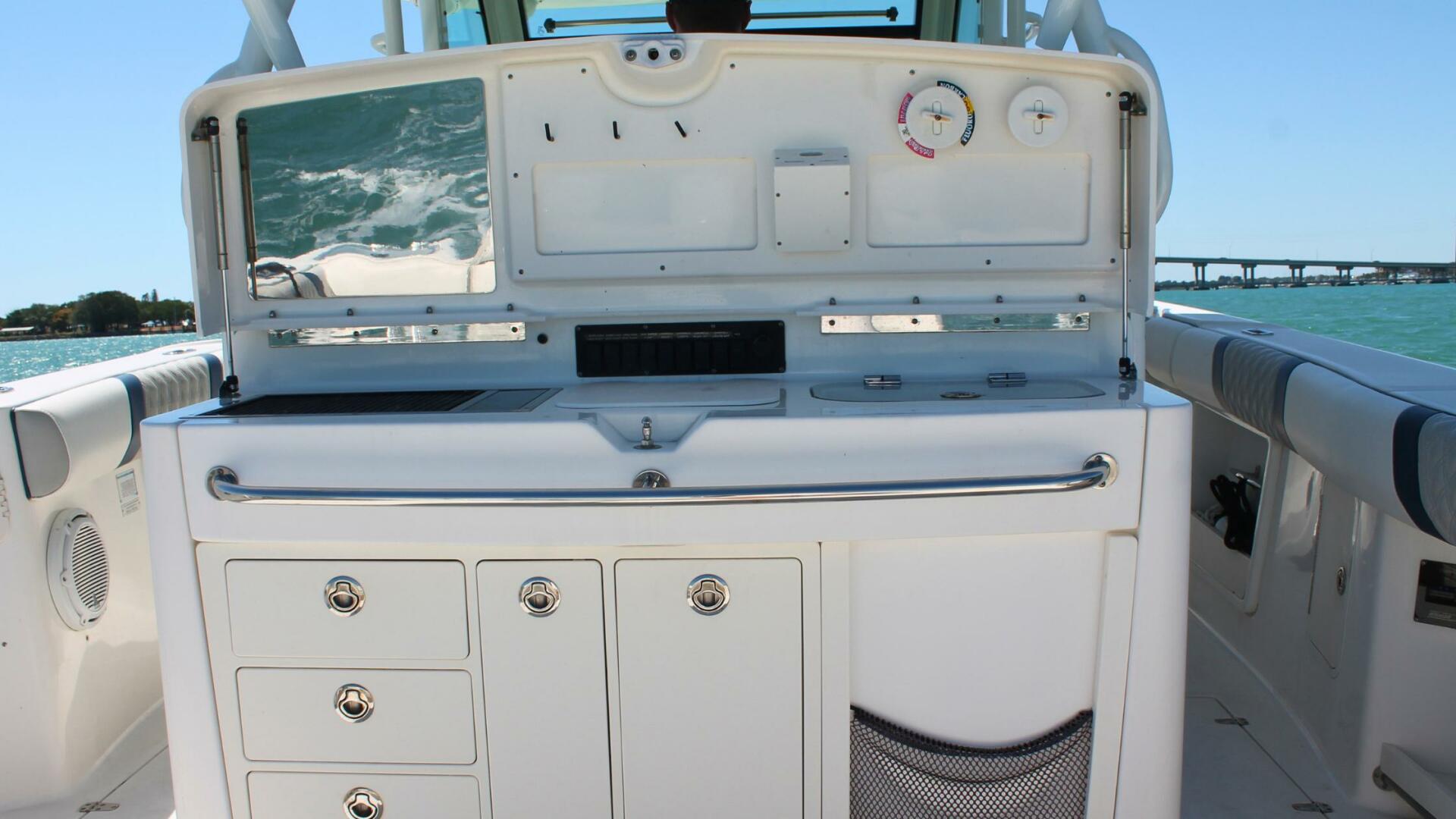 Slide: The Image of Boston Whaler 370 Outrage 2010 - 5347385