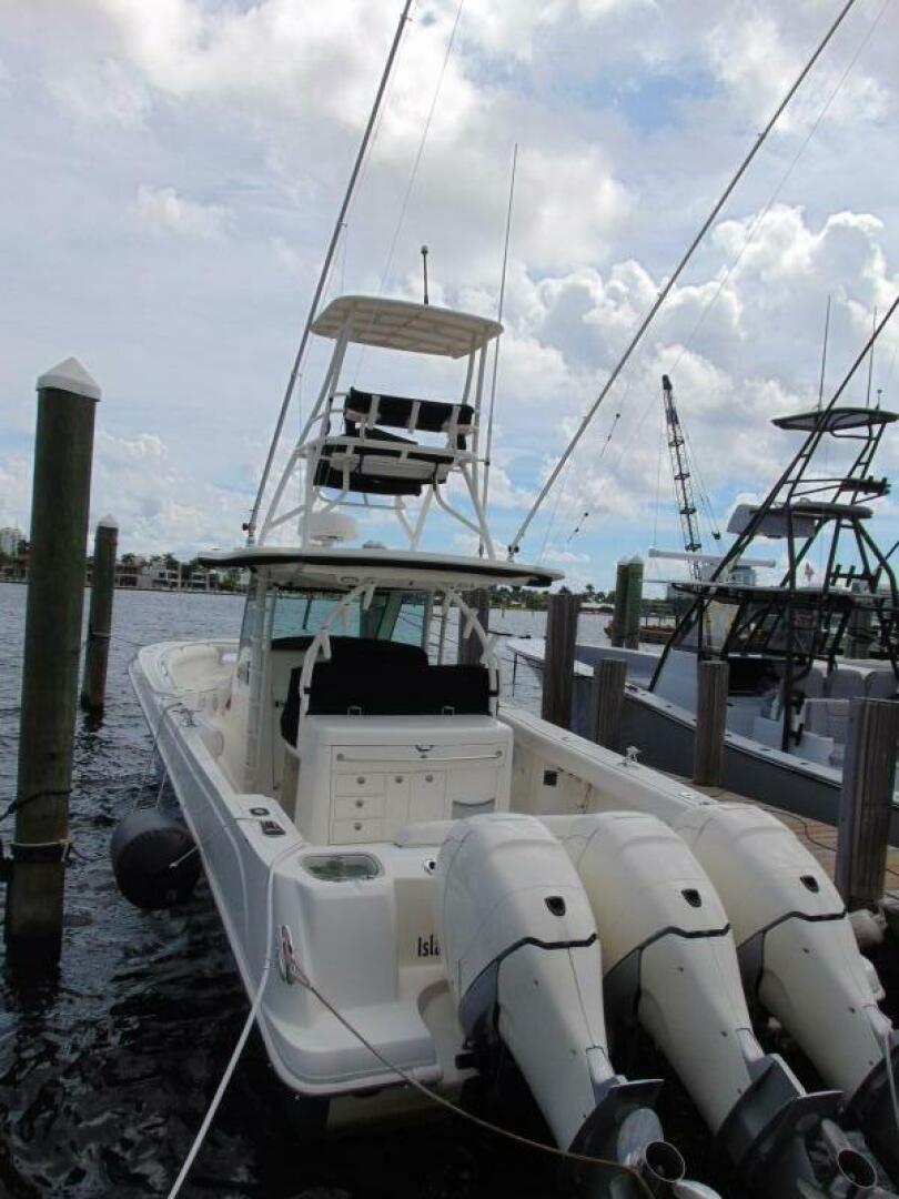 Slide: The Image of Boston Whaler 370 Outrage 2013 - 4739605