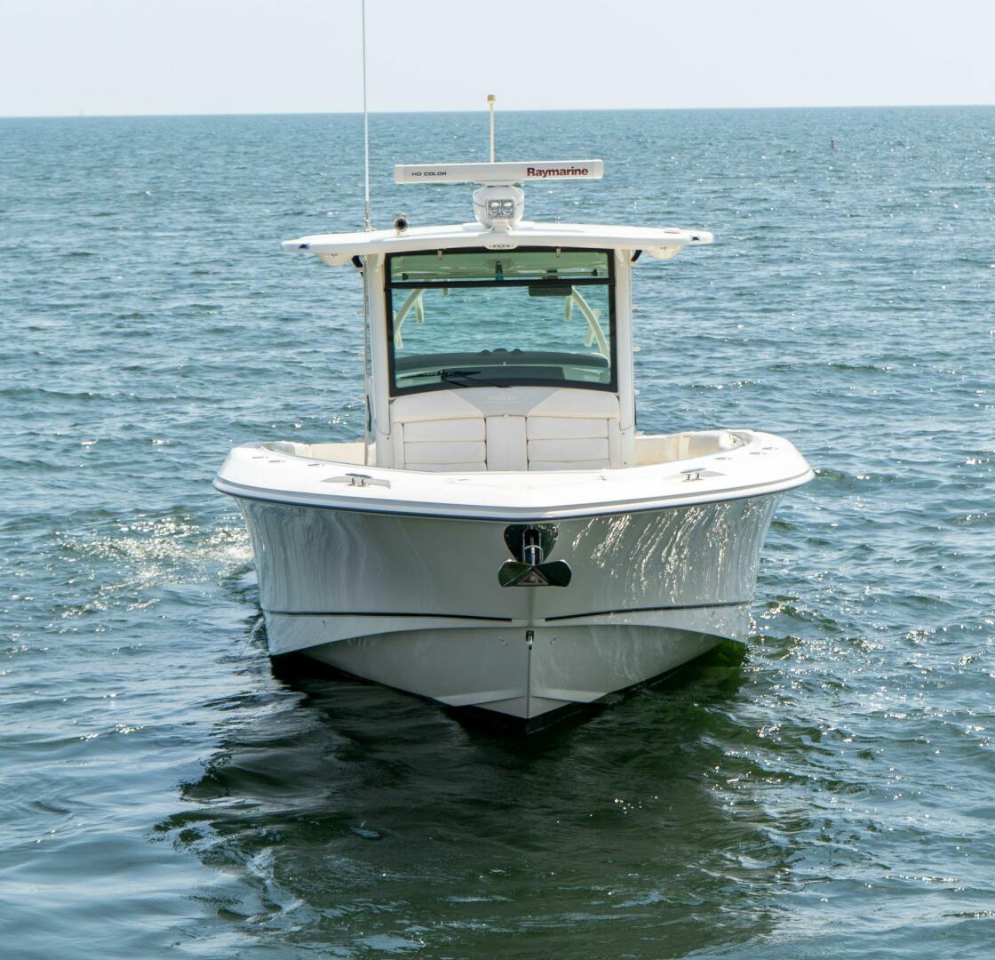 Slide: The Image of Boston Whaler 370 Outrage 2015 - 5563524