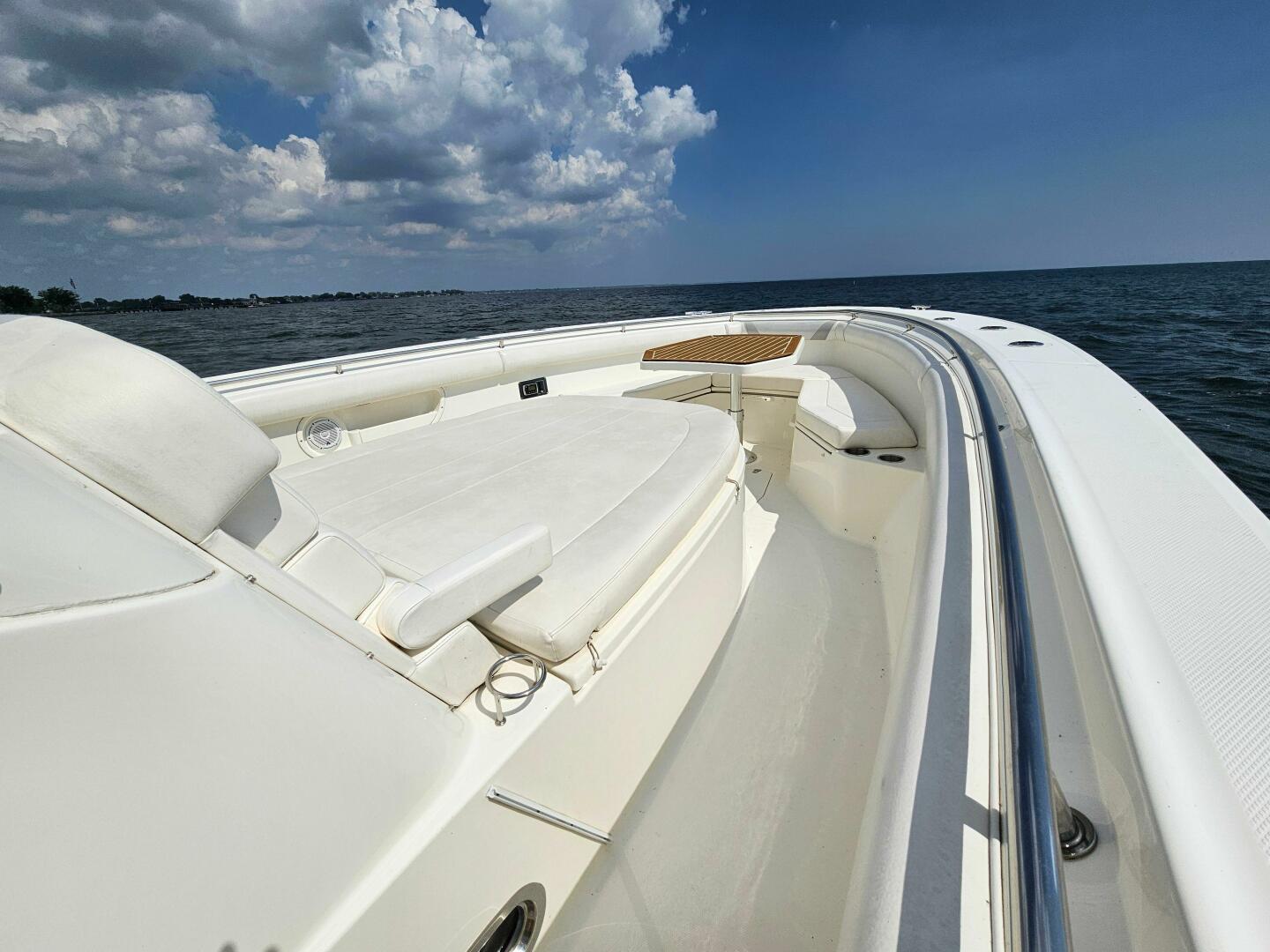 Slide: The Image of Boston Whaler 370 Outrage 2015 - 5563531