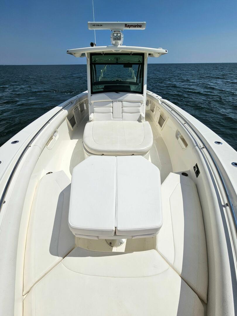 Slide: The Image of Boston Whaler 370 Outrage 2015 - 5563535