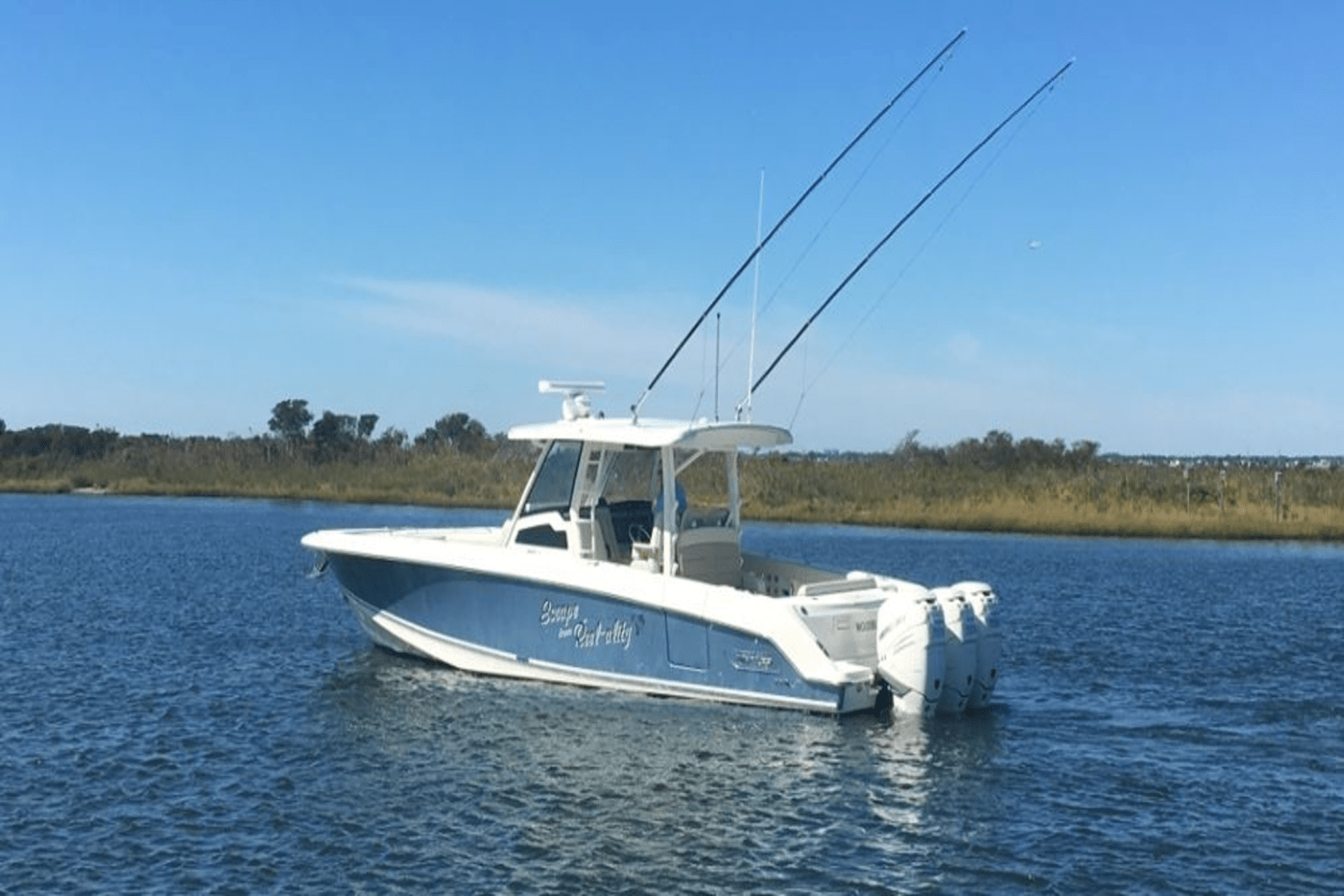 Slide: The Image of Boston Whaler 380 OUTRAGE 2017 - 0