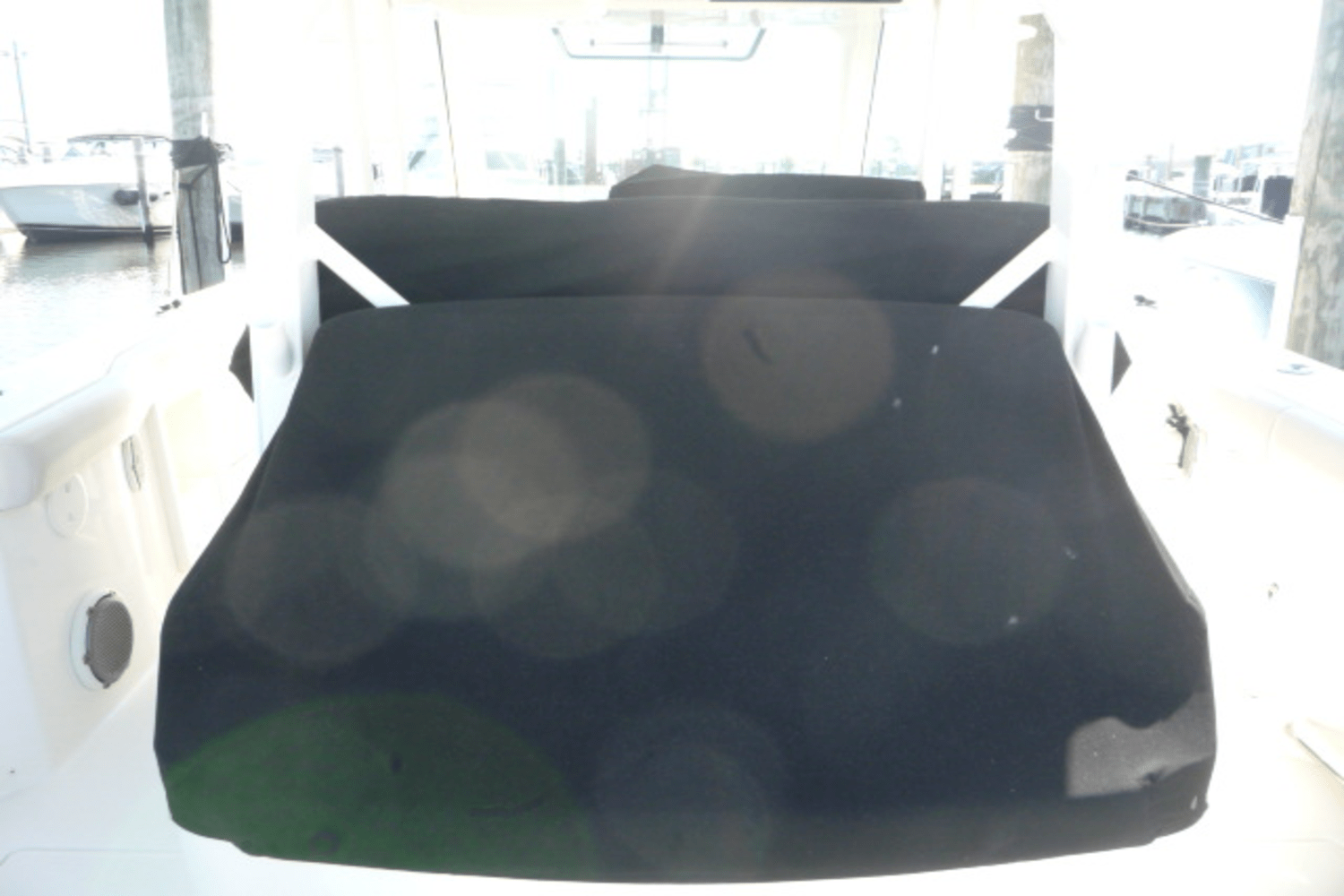 Slide: The Image of Boston Whaler 380 OUTRAGE 2017 - 11