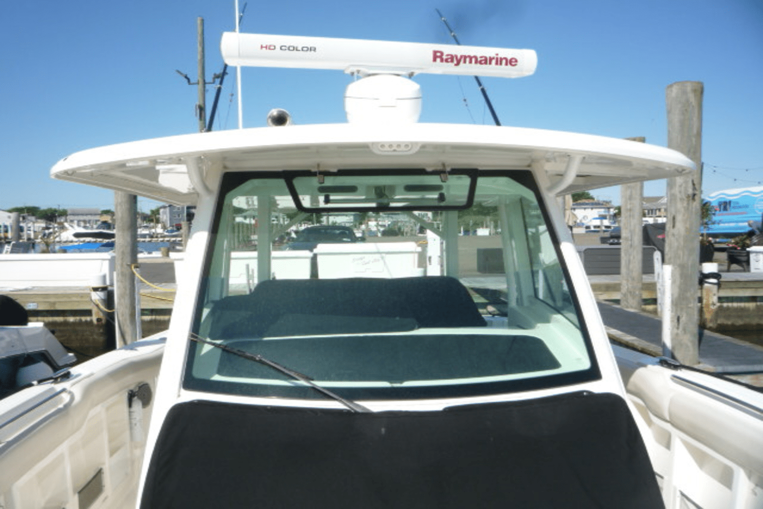 Slide: The Image of Boston Whaler 380 OUTRAGE 2017 - 16