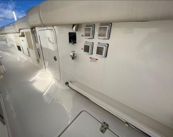 Slide: The Image of SYS YACHT SALES/ALEX ROWE - 22