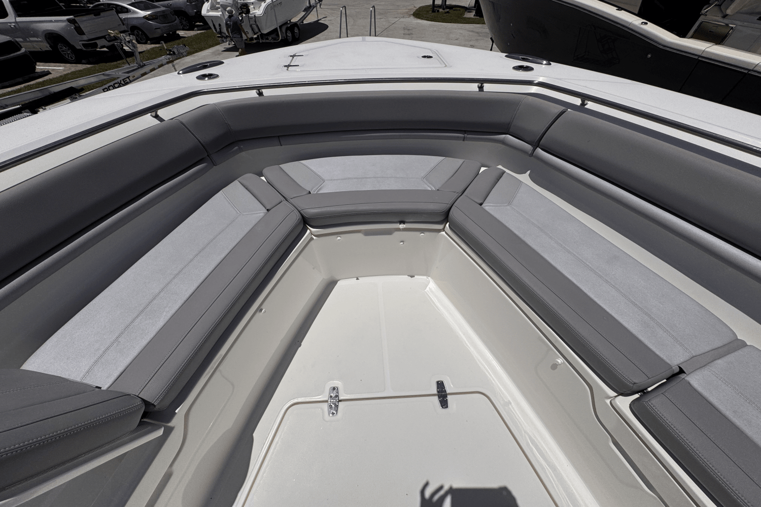 Slide: The Image of Boston Whaler 380 OUTRAGE 2022 - 20