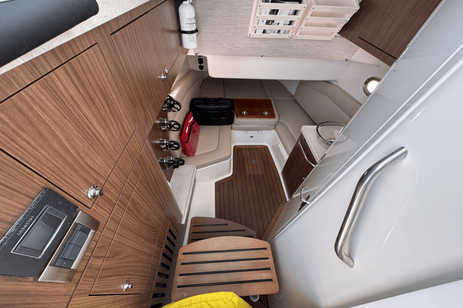 Slide: The Image of Boston Whaler 380 OUTRAGE 2022 - 22