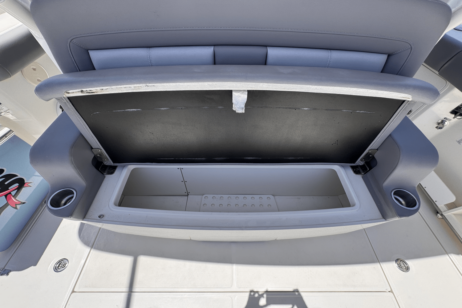 Slide: The Image of Boston Whaler 380 OUTRAGE 2022 - 9