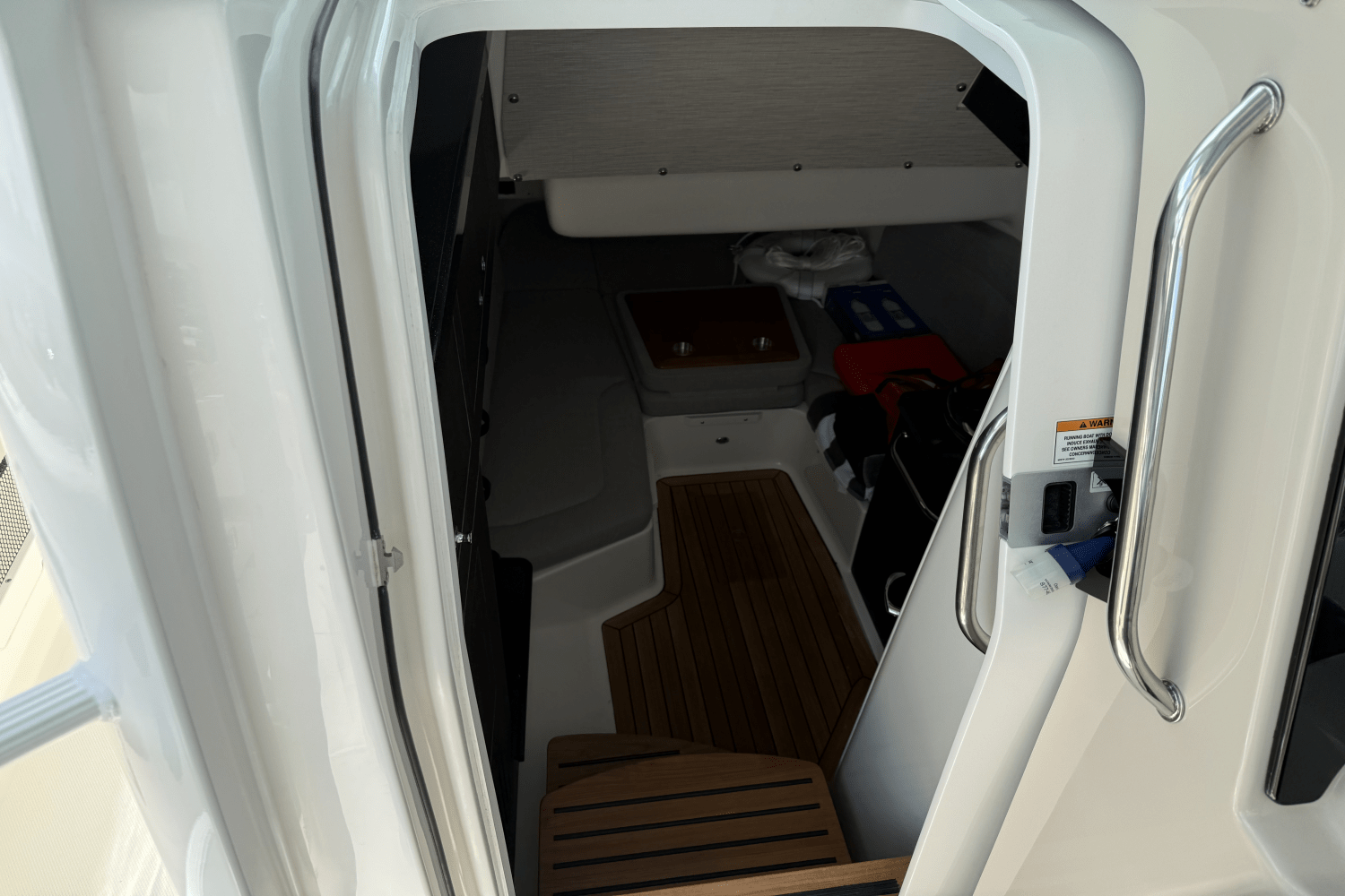 Slide: The Image of Boston Whaler 380 Outrage 2024 - 13