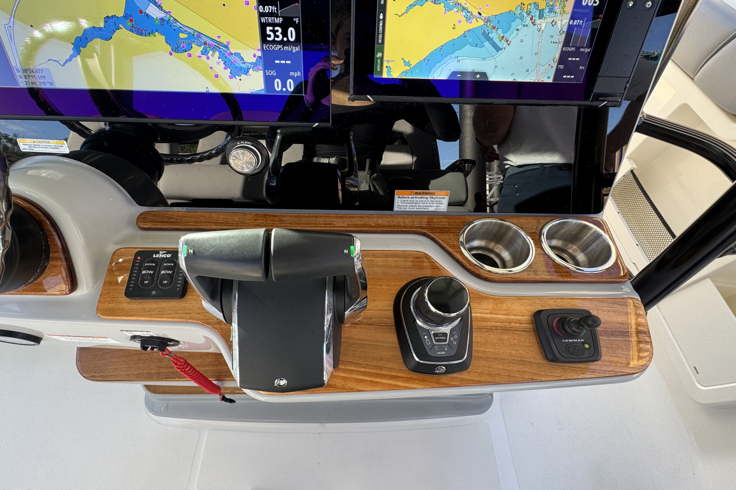 Slide: The Image of Boston Whaler 380 Outrage 2024 - 21