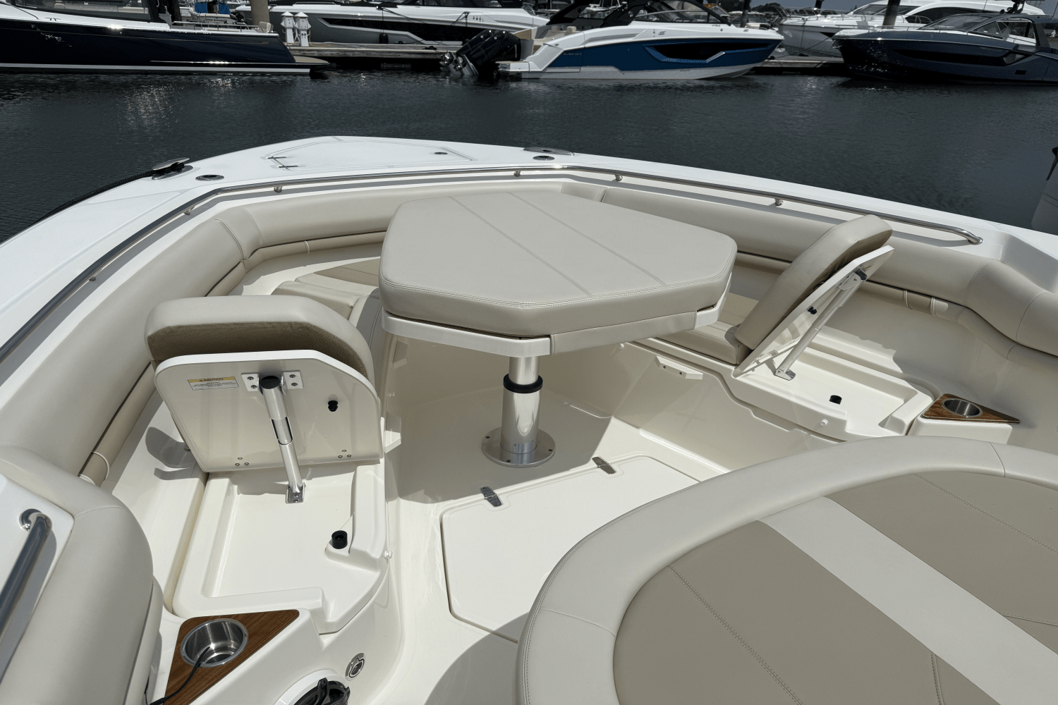 Slide: The Image of Boston Whaler 380 Outrage 2024 - 24