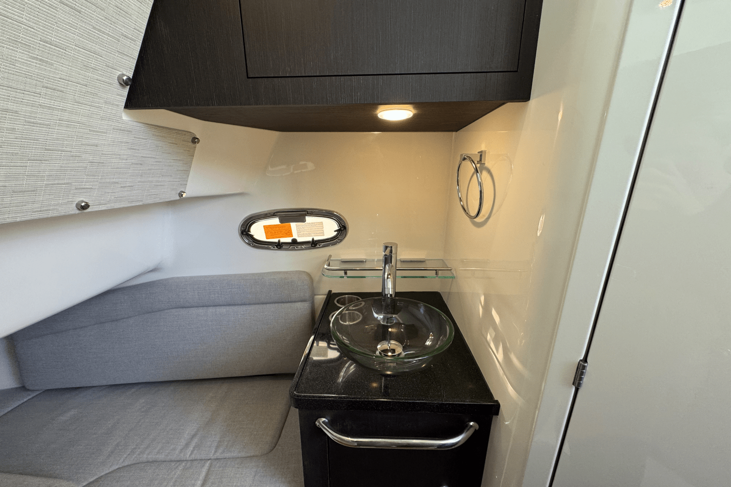 Slide: The Image of Boston Whaler 380 Outrage 2024 - 28