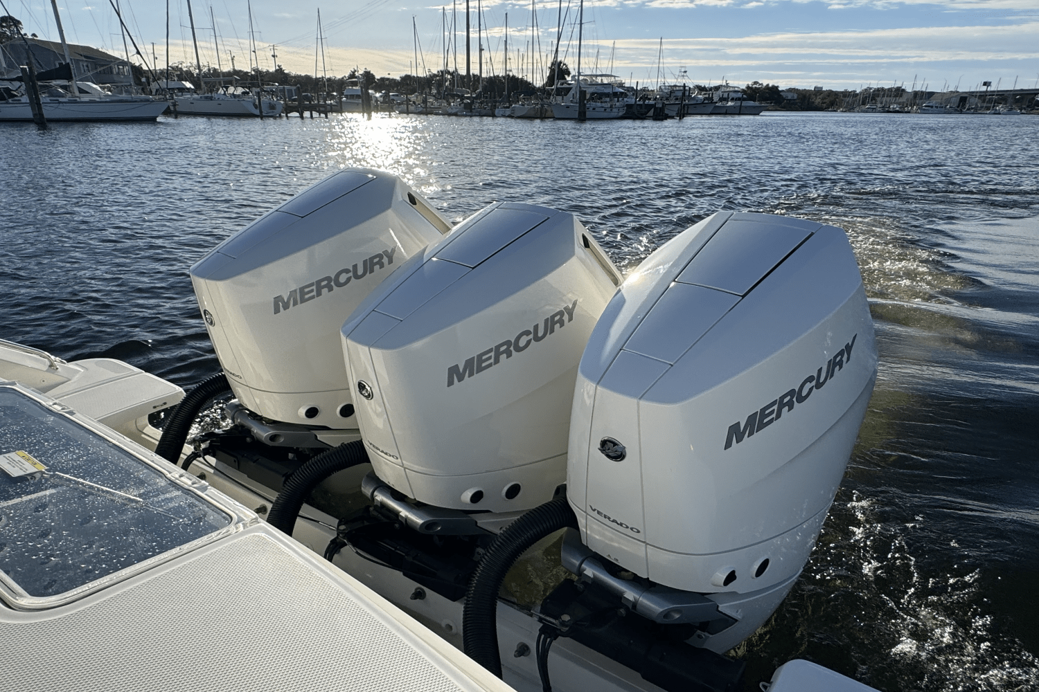 Slide: The Image of Boston Whaler 380 Outrage 2024 - 8