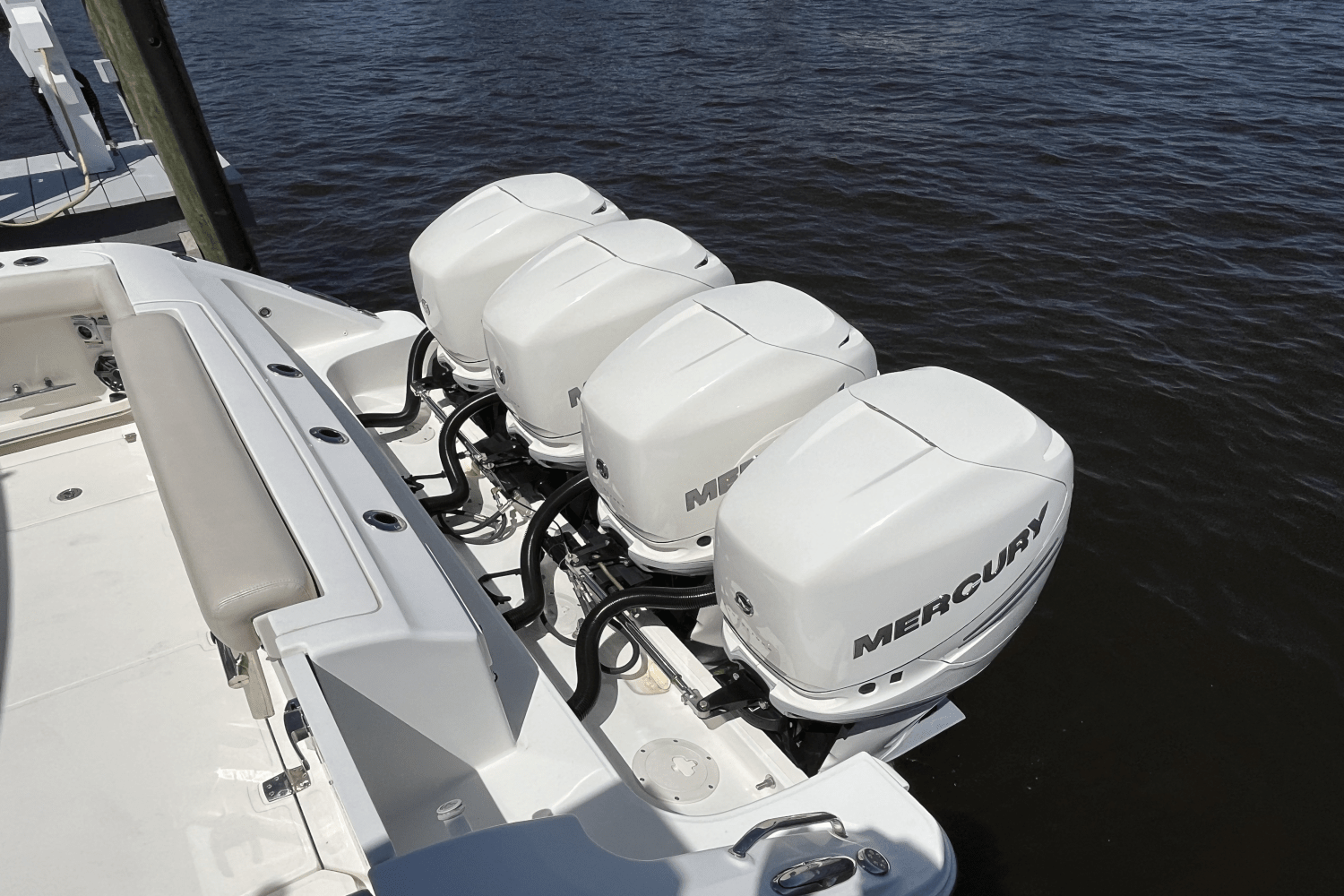 Slide: The Image of Boston Whaler 380 REALM 2020 - 11