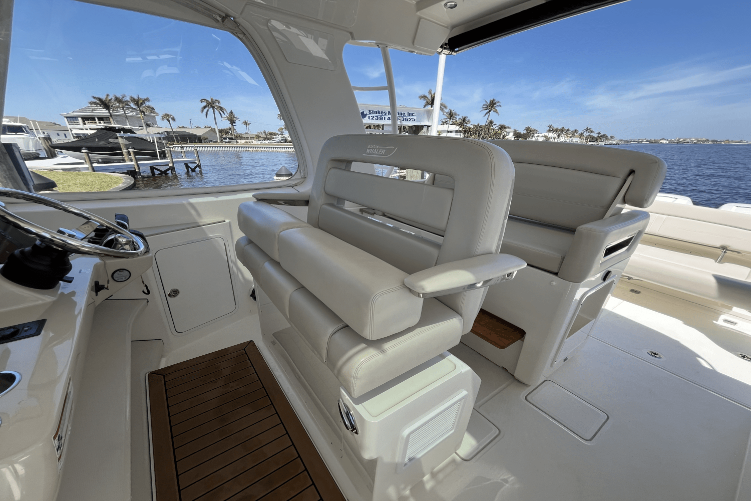 Slide: The Image of Boston Whaler 380 REALM 2020 - 21