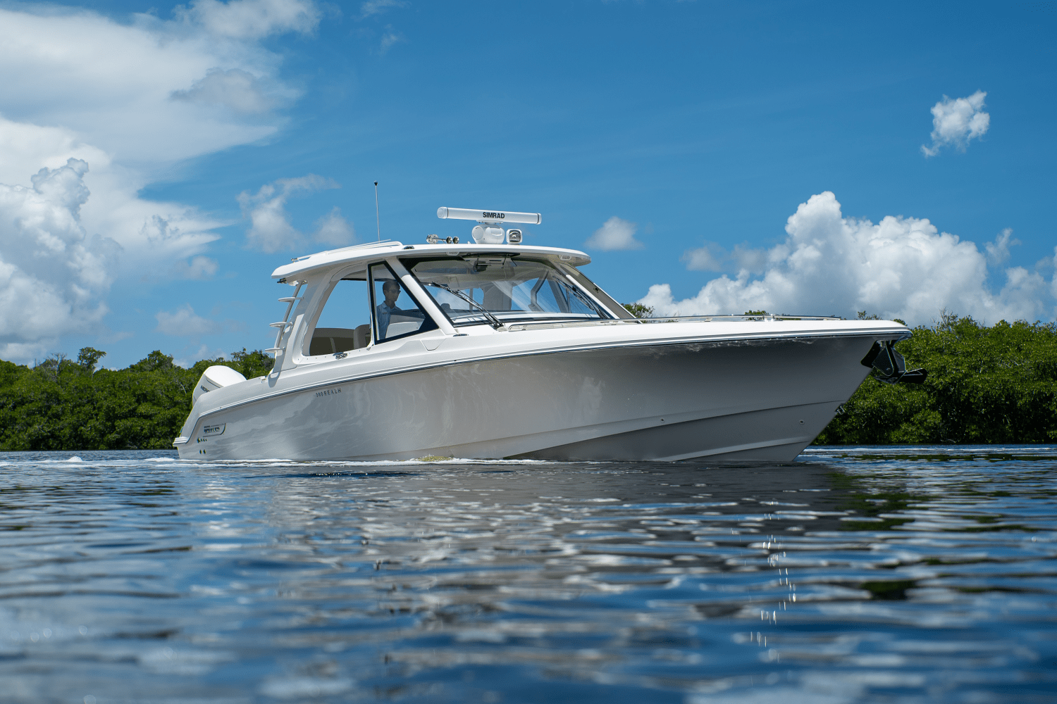 Slide: The Image of Boston Whaler 380 Realm 2024 - 0
