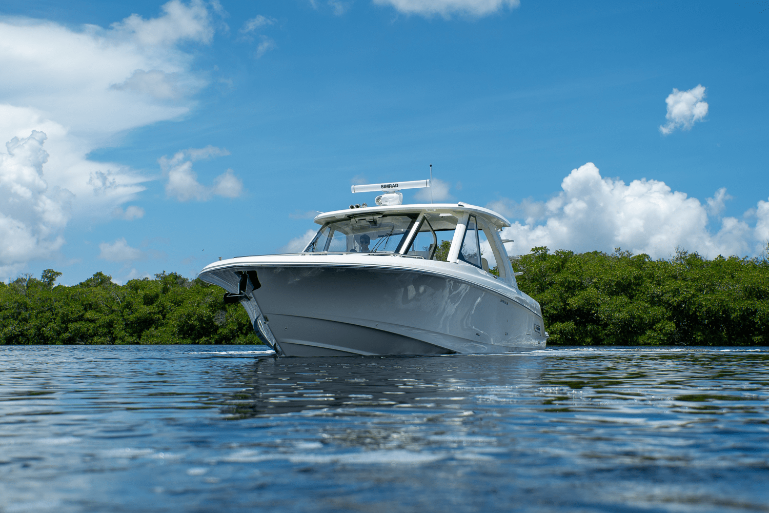 Slide: The Image of Boston Whaler 380 Realm 2024 - 39