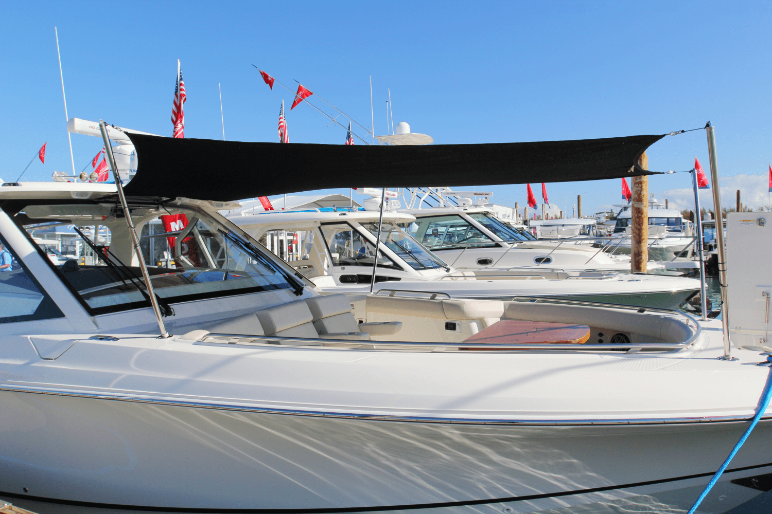 Slide: The Image of Boston Whaler 380 Realm 2026 - 128