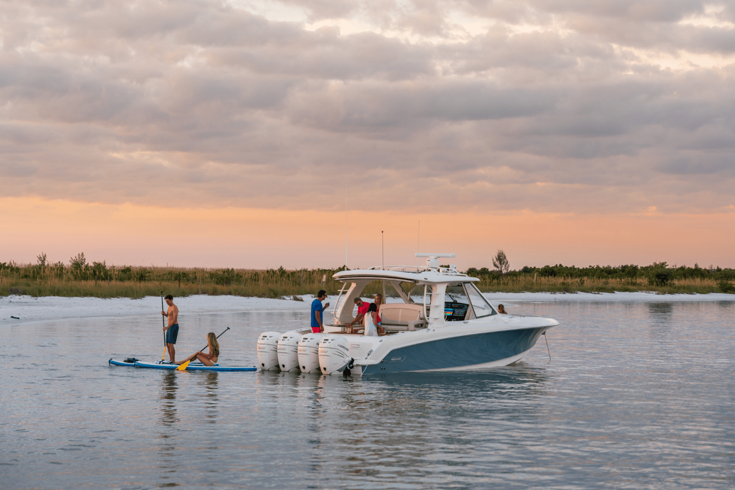 Slide: The Image of Boston Whaler 380 Realm 2026 - 15