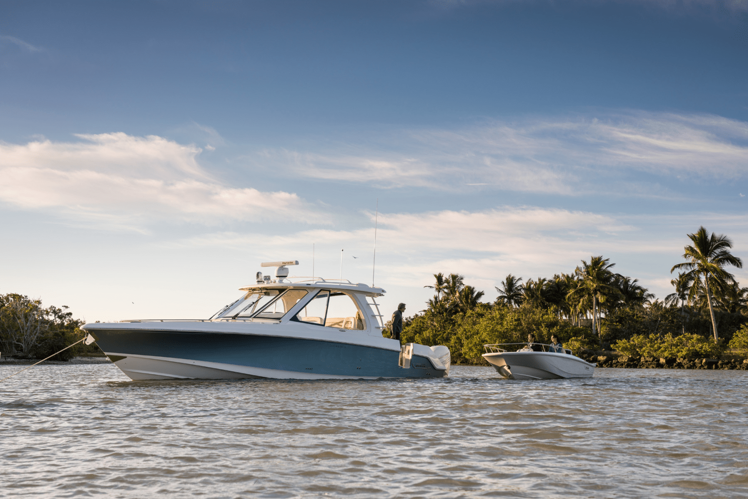 Slide: The Image of Boston Whaler 380 Realm 2026 - 24