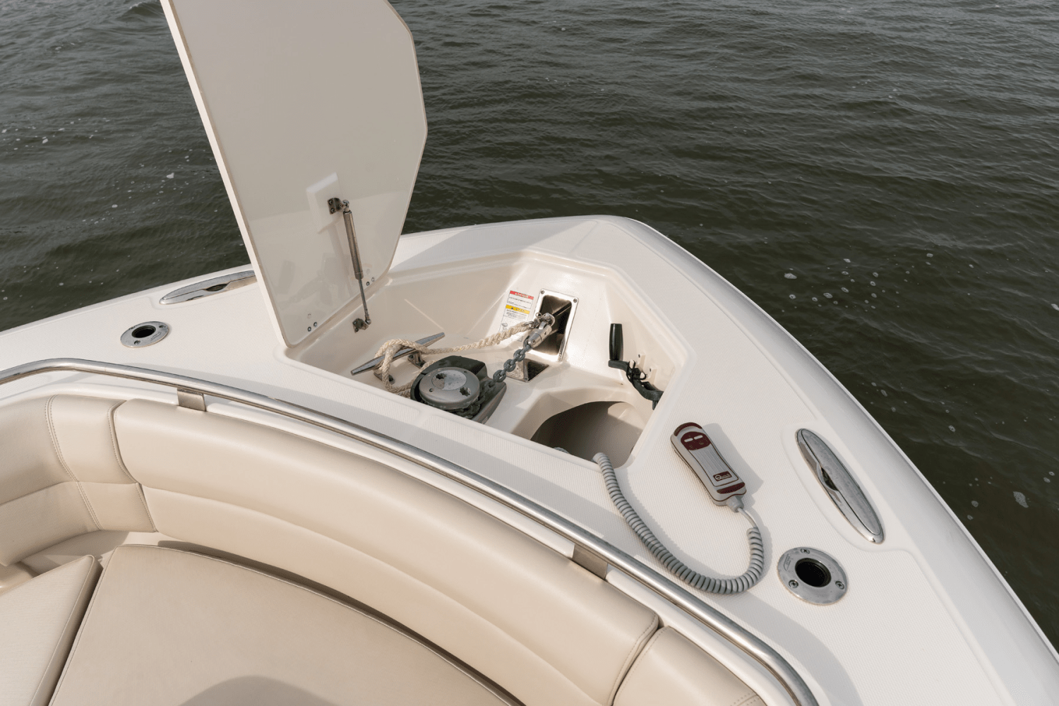 Slide: The Image of Boston Whaler 380 Realm 2026 - 76