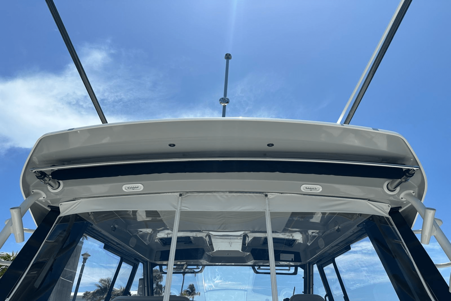 Slide: The Image of Boston Whaler 405 Conquest 2023 - 24