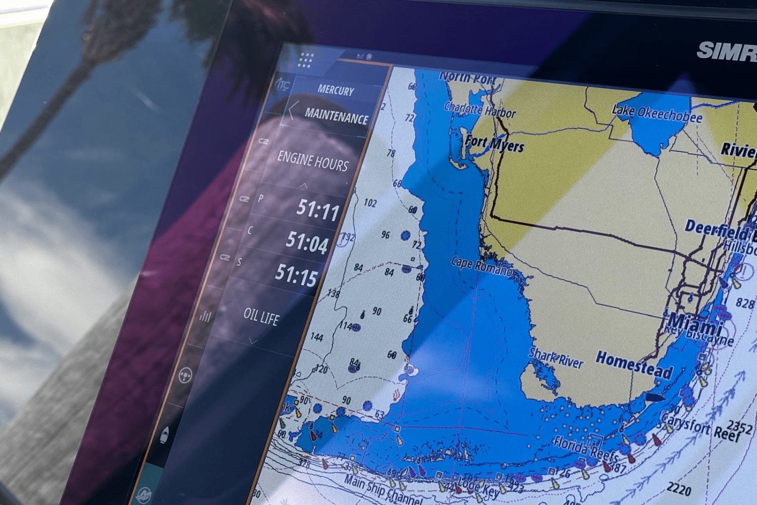 Slide: The Image of Boston Whaler 405 Conquest 2023 - 41
